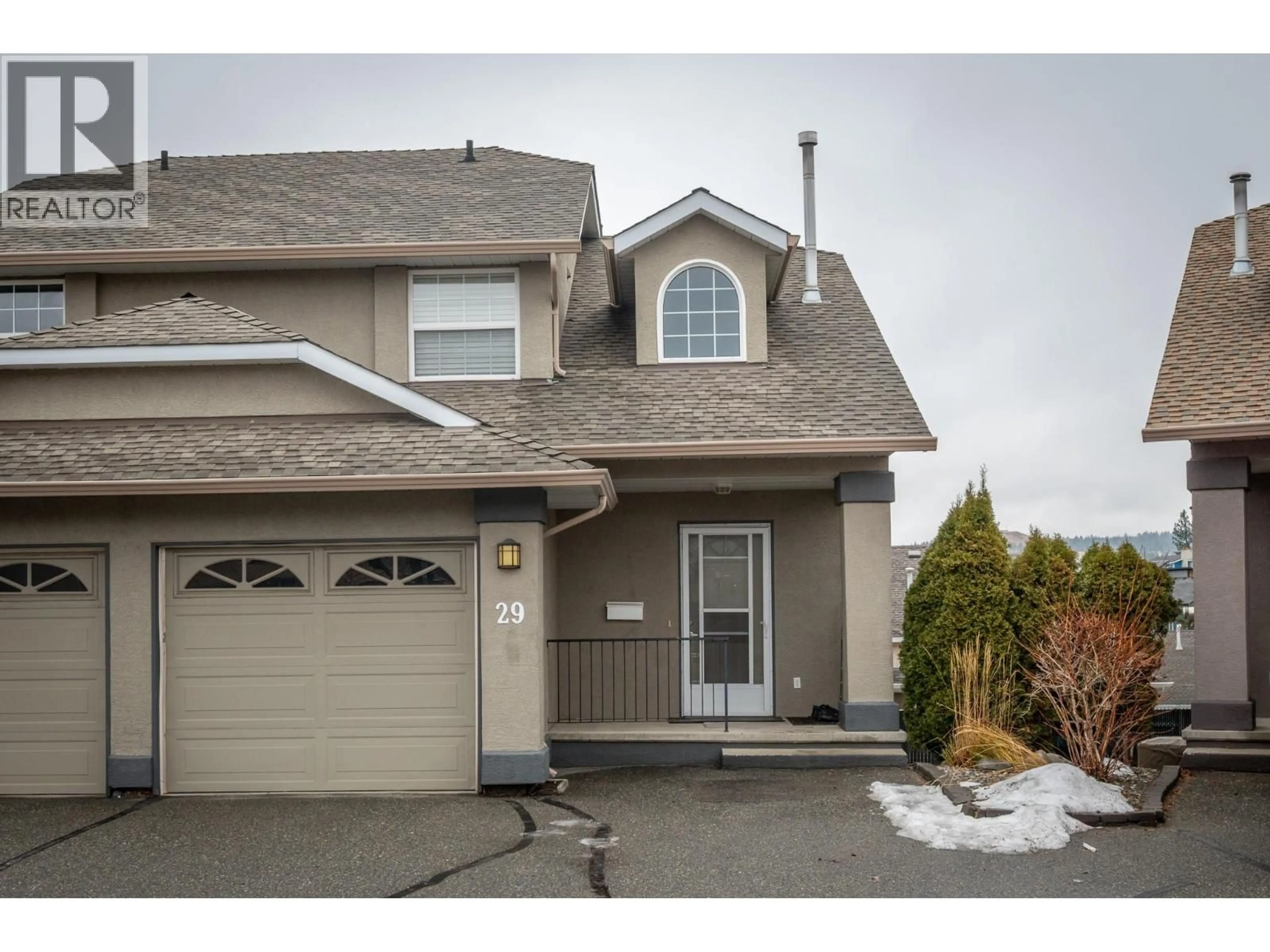 Home with vinyl exterior material, street for 29 - 1750 MCKINLEY COURT, Kamloops British Columbia V2E2N5