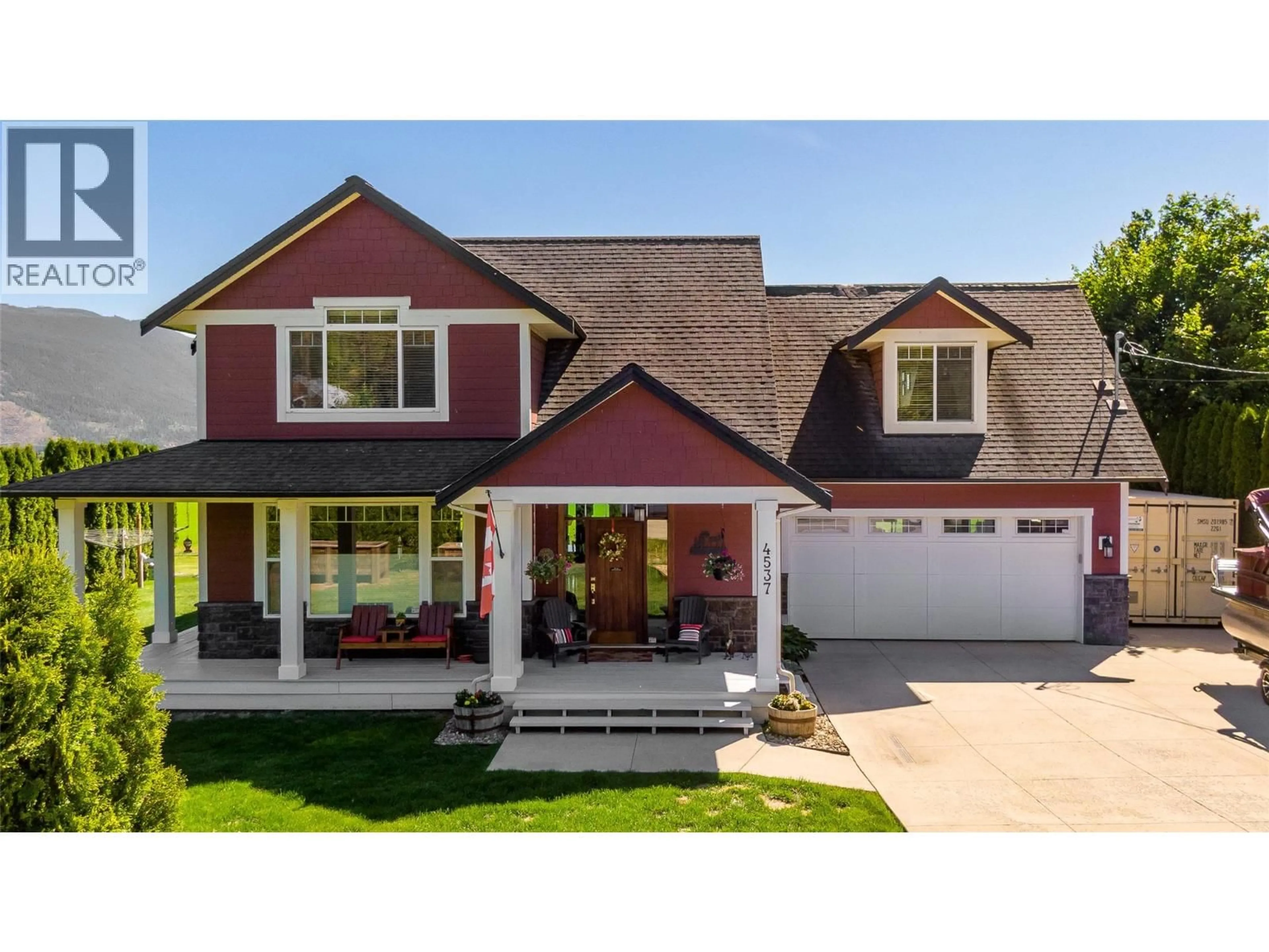 Home with vinyl exterior material, street for 4537 LANSDOWNE ROAD, Armstrong British Columbia V0E1B8