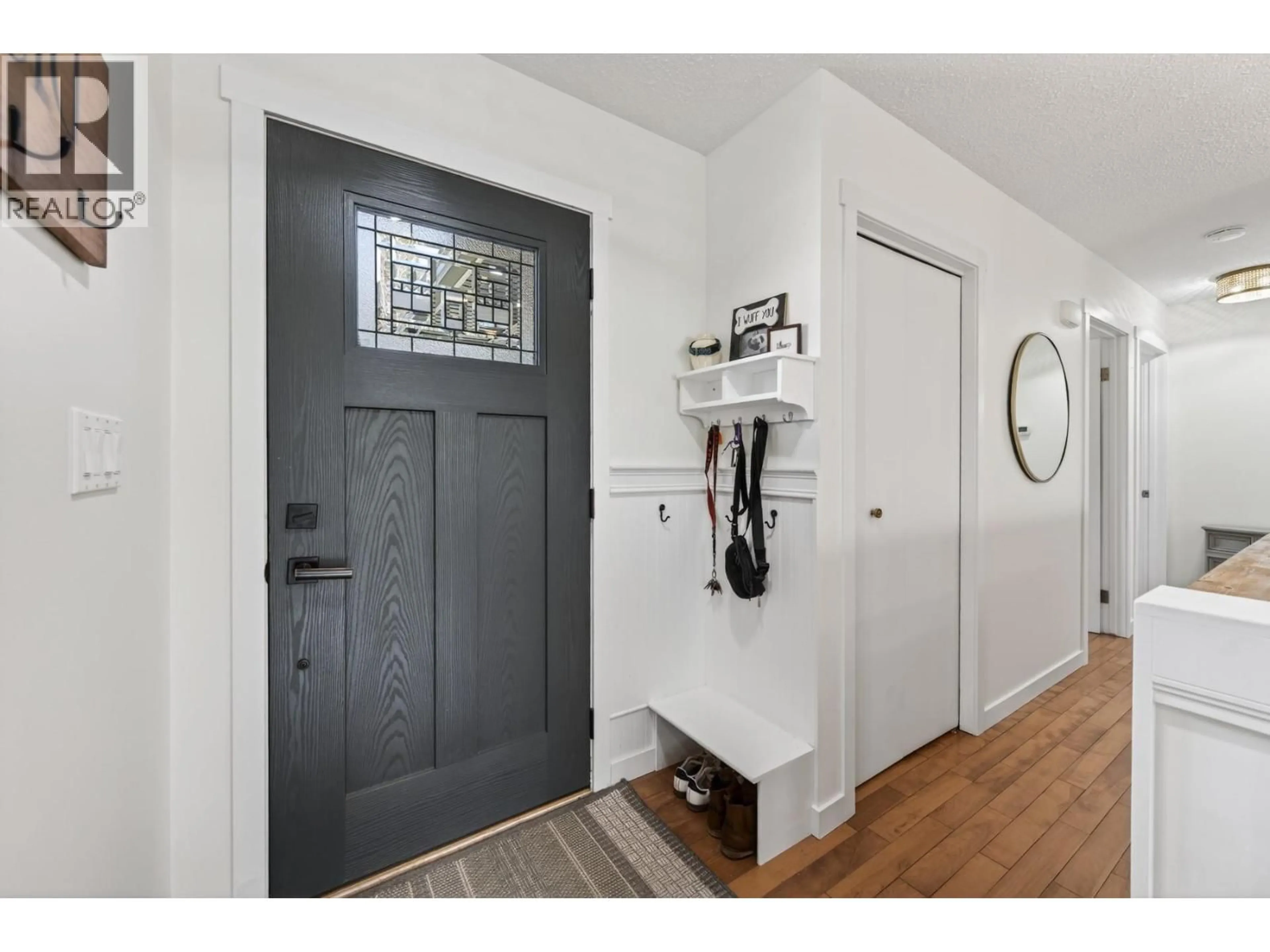 Indoor entryway for 5914 TODD ROAD, Kamloops British Columbia V2C5X1