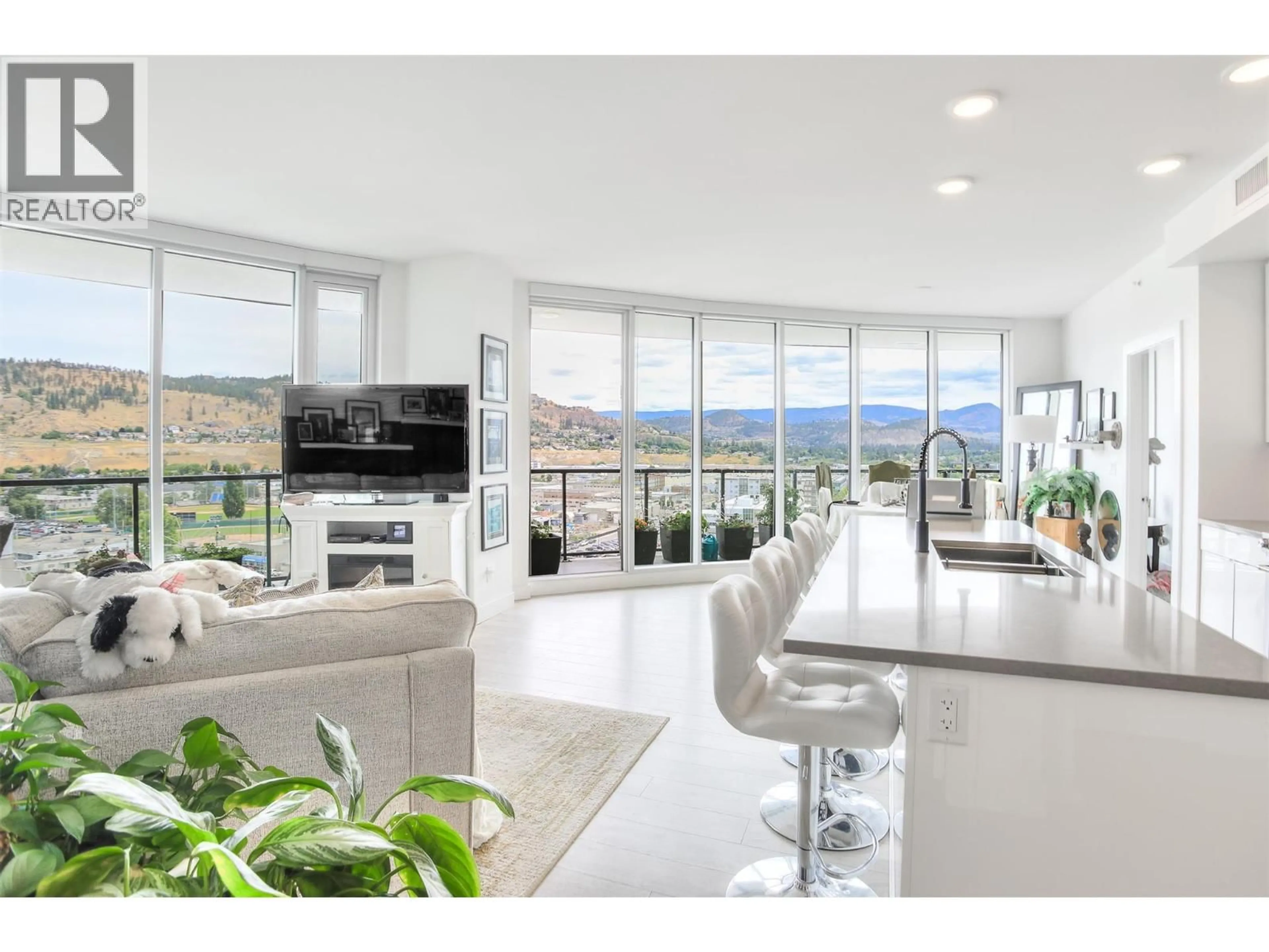 Open concept kitchen, unknown for 1305 - 1232 ELLIS STREET, Kelowna British Columbia V1Y0J6