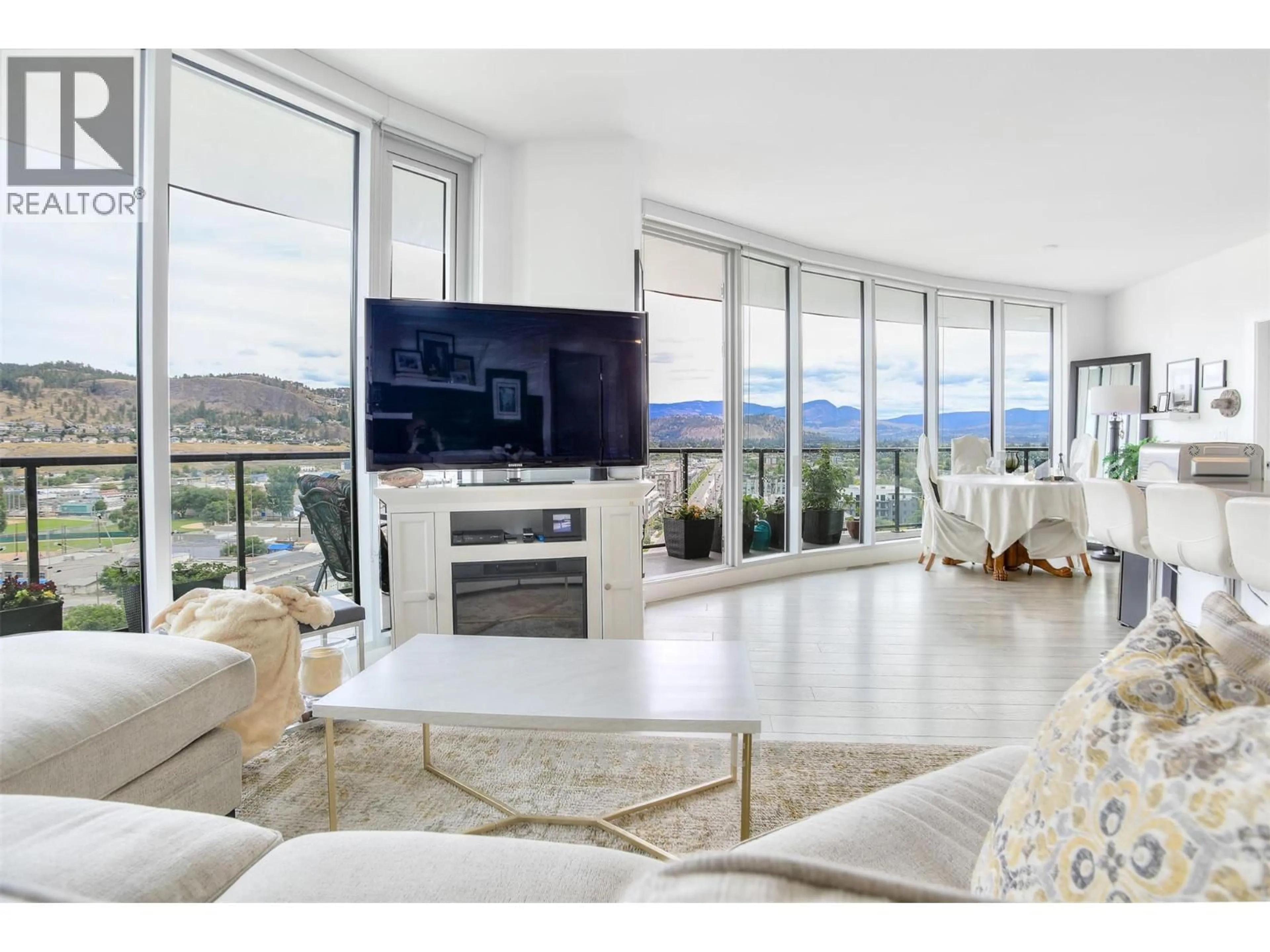 Living room with furniture, unknown for 1305 - 1232 ELLIS STREET, Kelowna British Columbia V1Y0J6