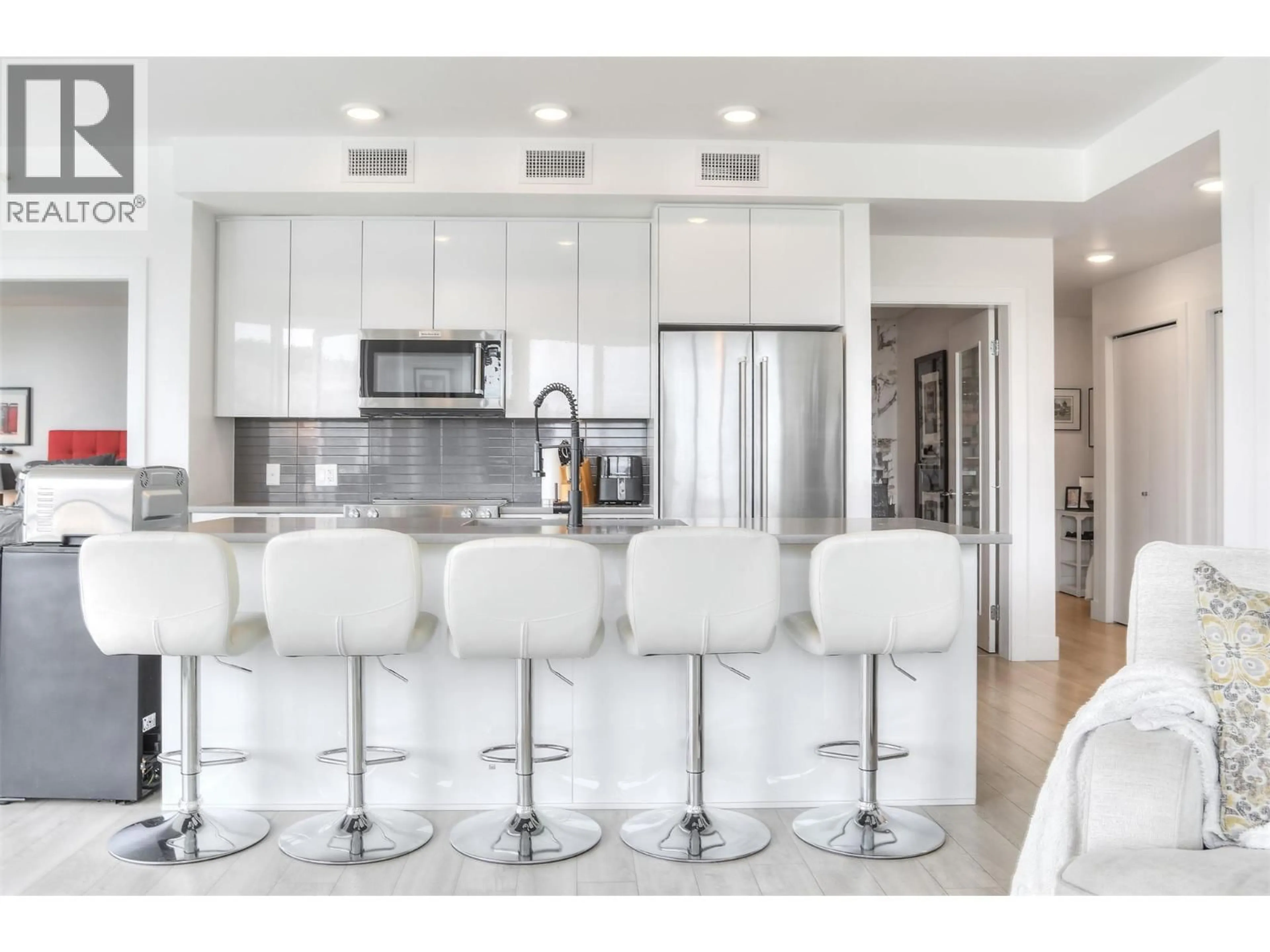 Open concept kitchen, unknown for 1305 - 1232 ELLIS STREET, Kelowna British Columbia V1Y0J6