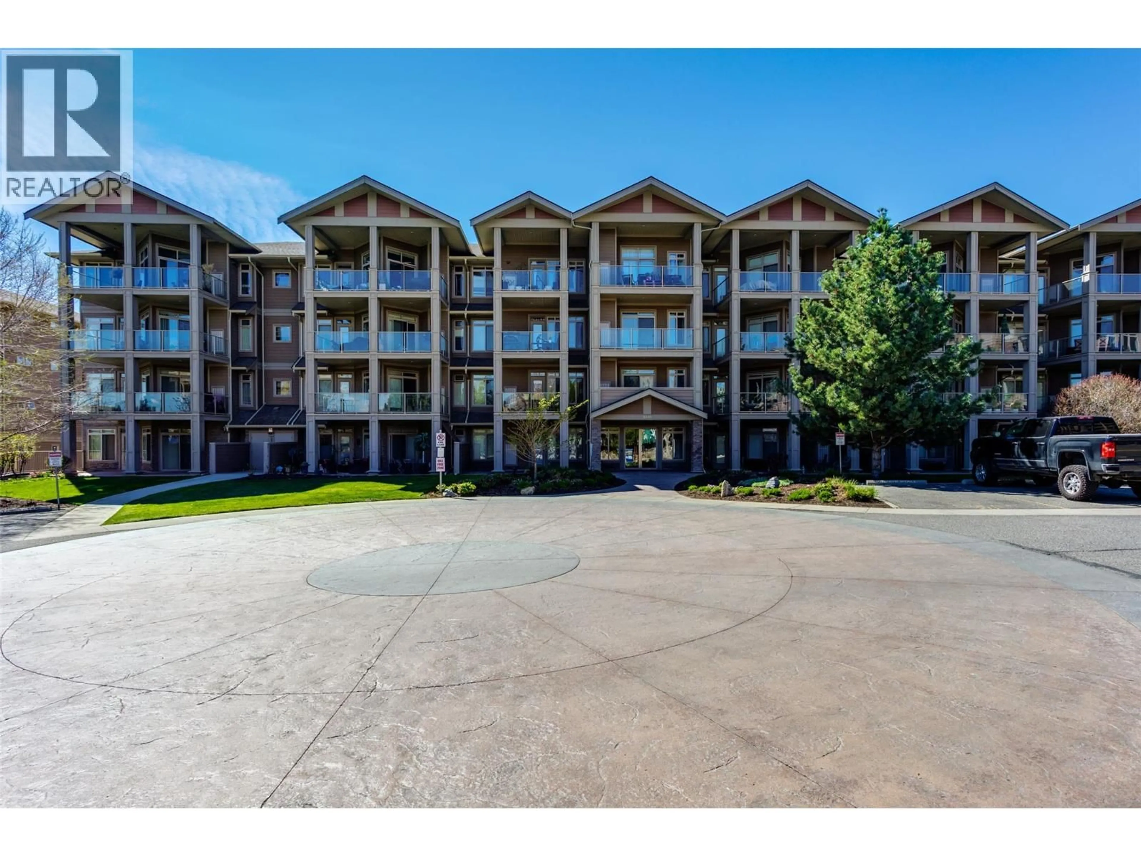 A pic from outside/outdoor area/front of a property/back of a property/a pic from drone, unknown for 301 - 3533 CARRINGTON ROAD, Westbank British Columbia V4T2Z9