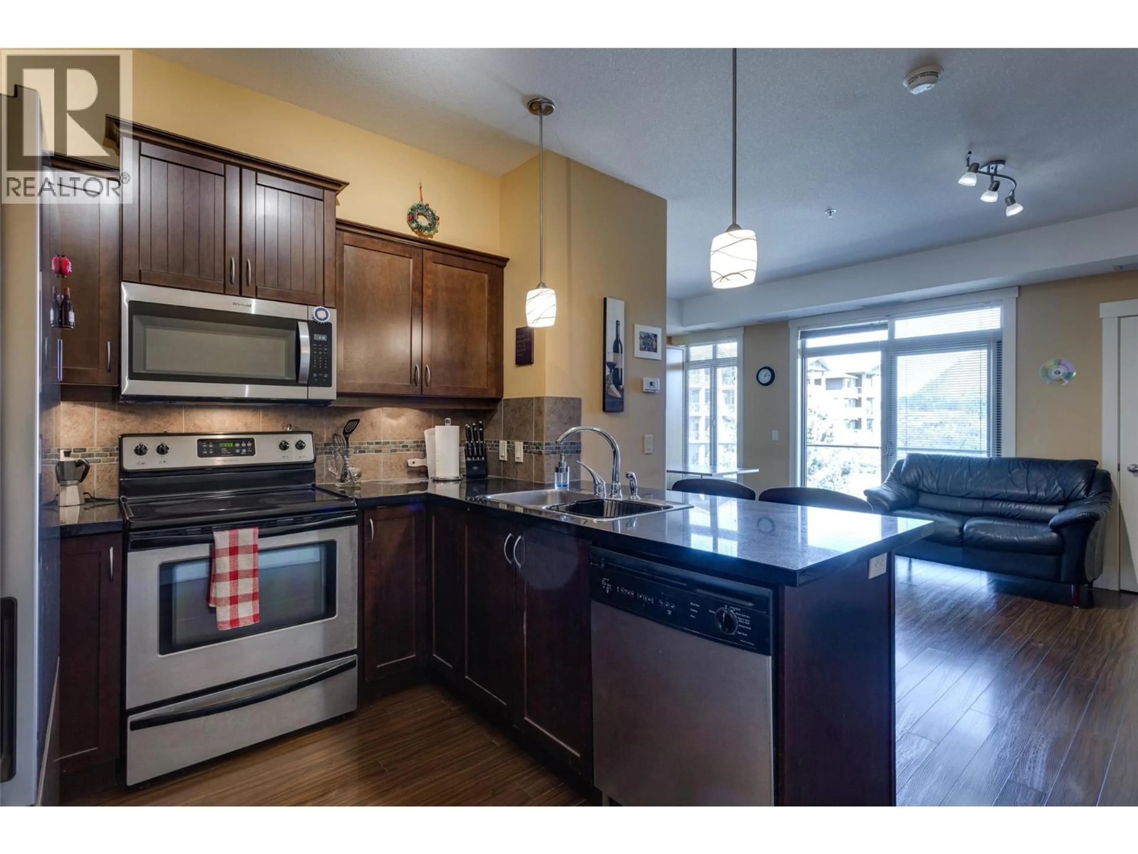 Open concept kitchen, unknown for 301 - 3533 CARRINGTON ROAD, Westbank British Columbia V4T2Z9