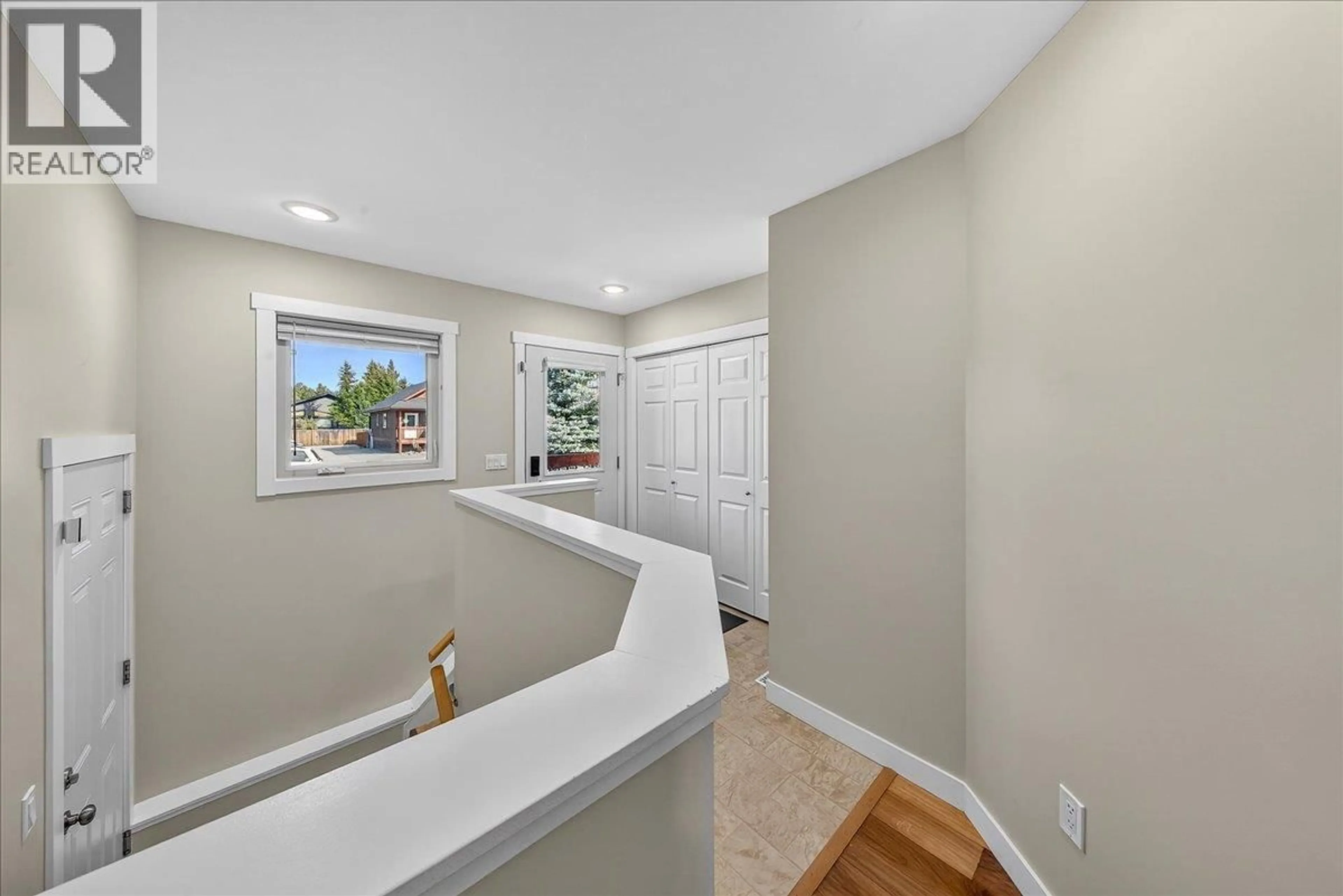 Unknown for 10 - 989 SWANSEA VIEW ROAD, Windermere British Columbia V0A1K3