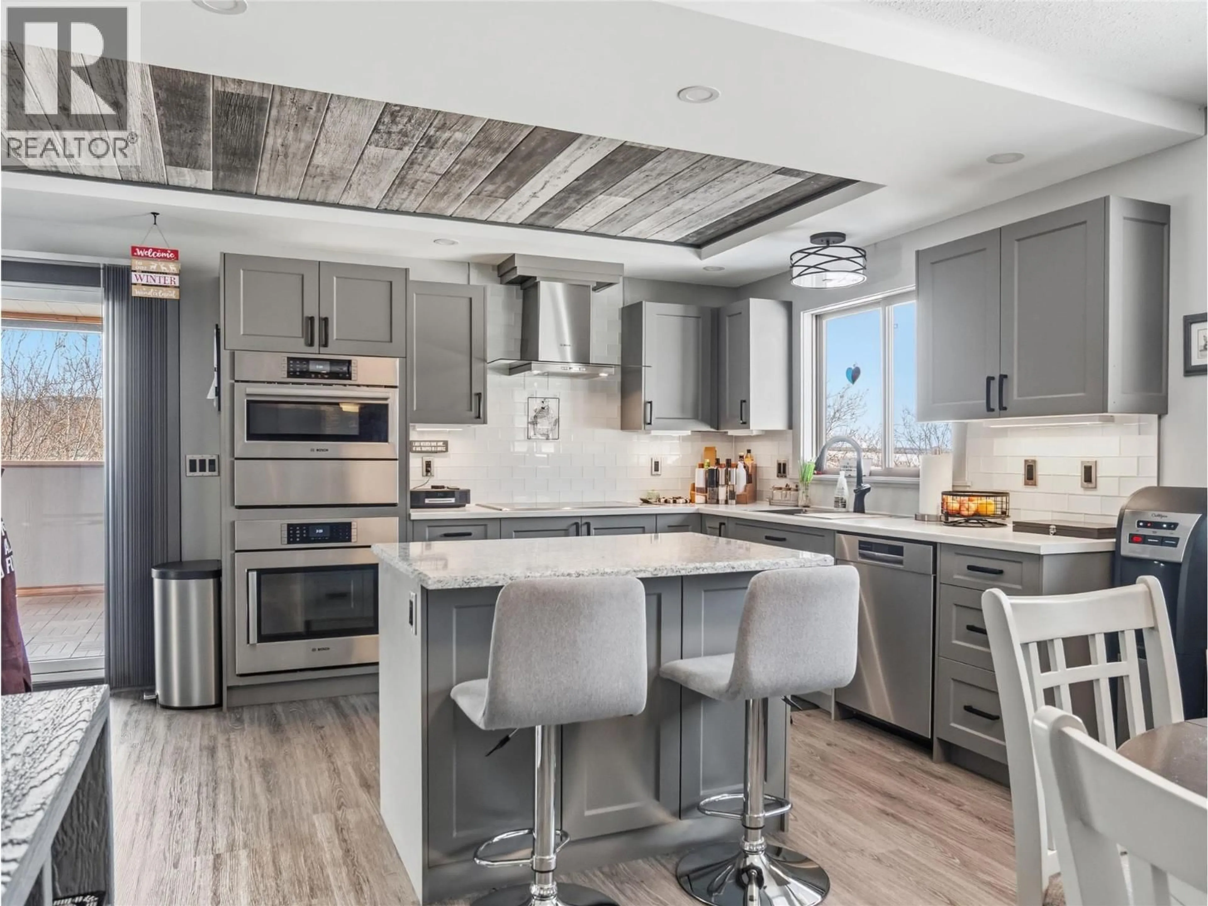 Contemporary kitchen, unknown for 13323 TORVAN OTHER, Dawson Creek British Columbia V1G0C2