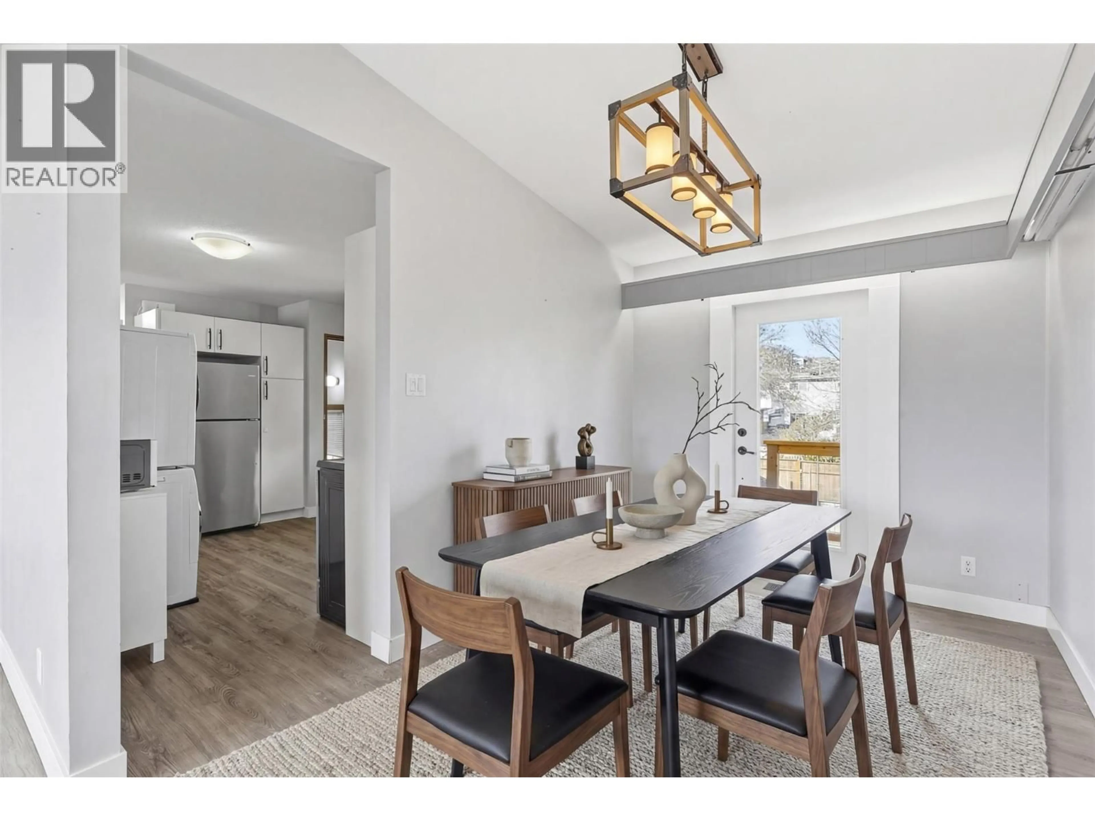 Dining room, unknown for 1024 PEMBROKE AVENUE, Kamloops British Columbia V2B1Z4