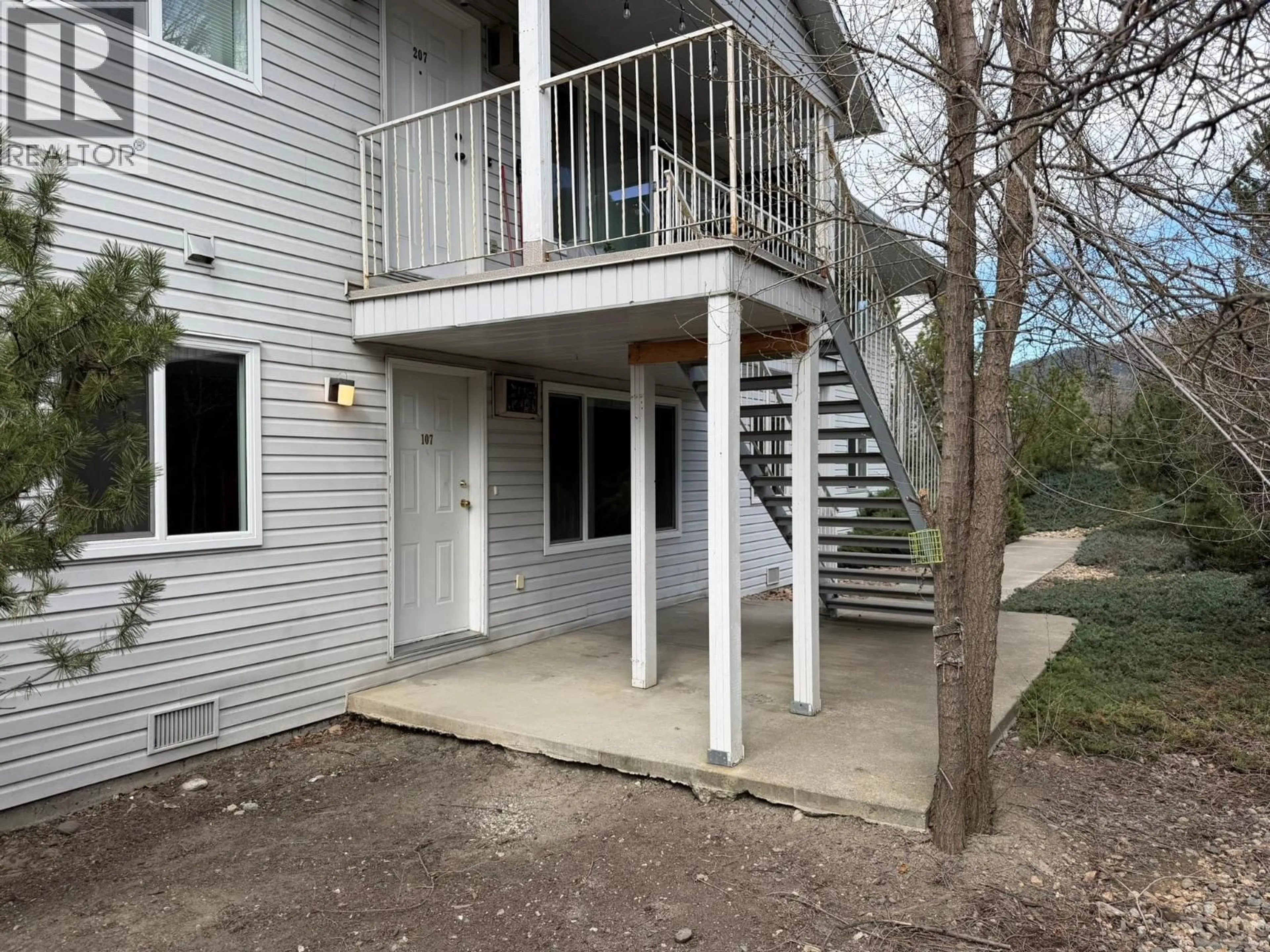 Patio, water/lake/river/ocean view for 107 - 1041 MIDDLETON WAY, Vernon British Columbia V1B2N3