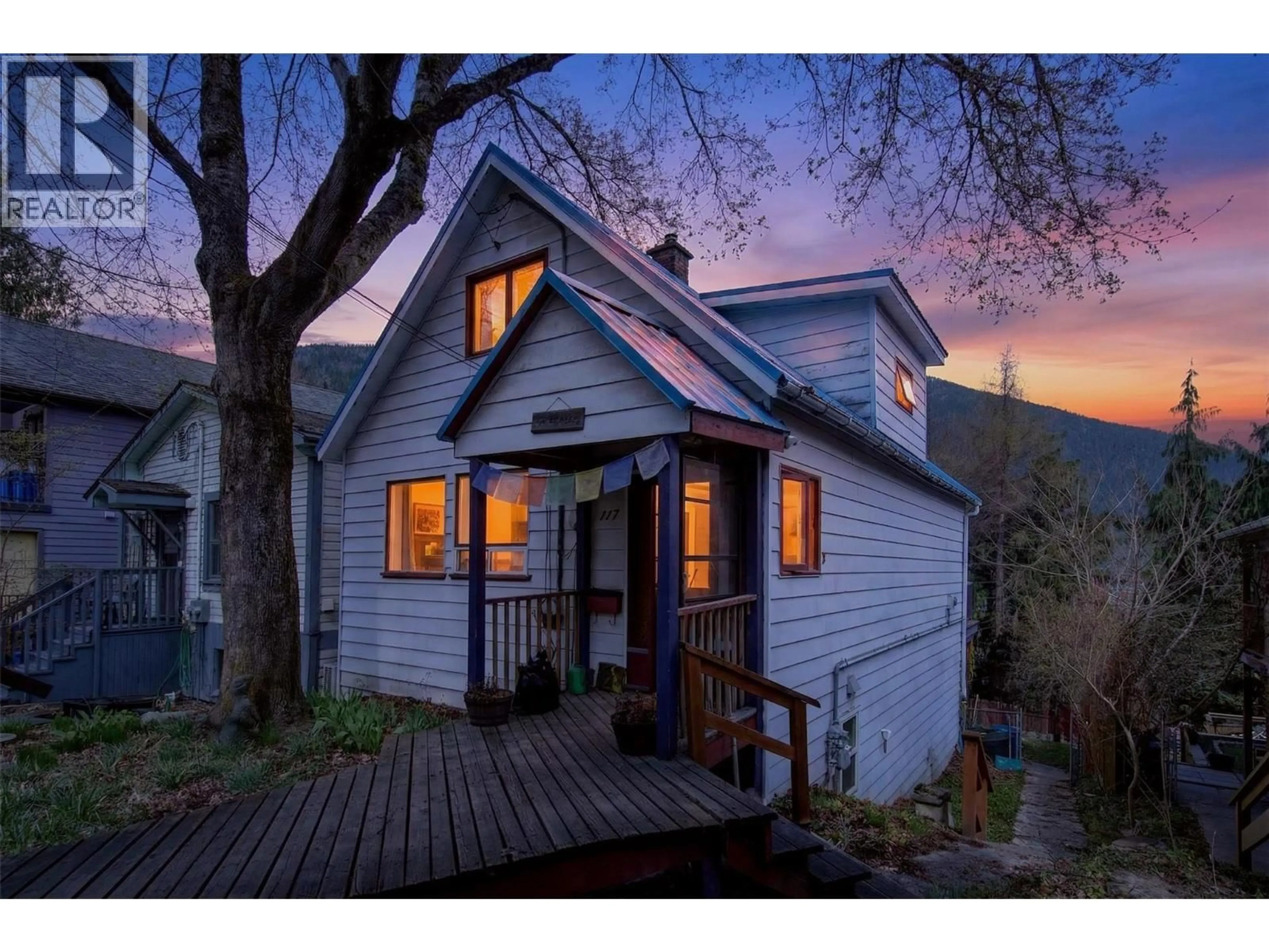 Unknown for 117 HIGH STREET, Nelson British Columbia V1L3Z5