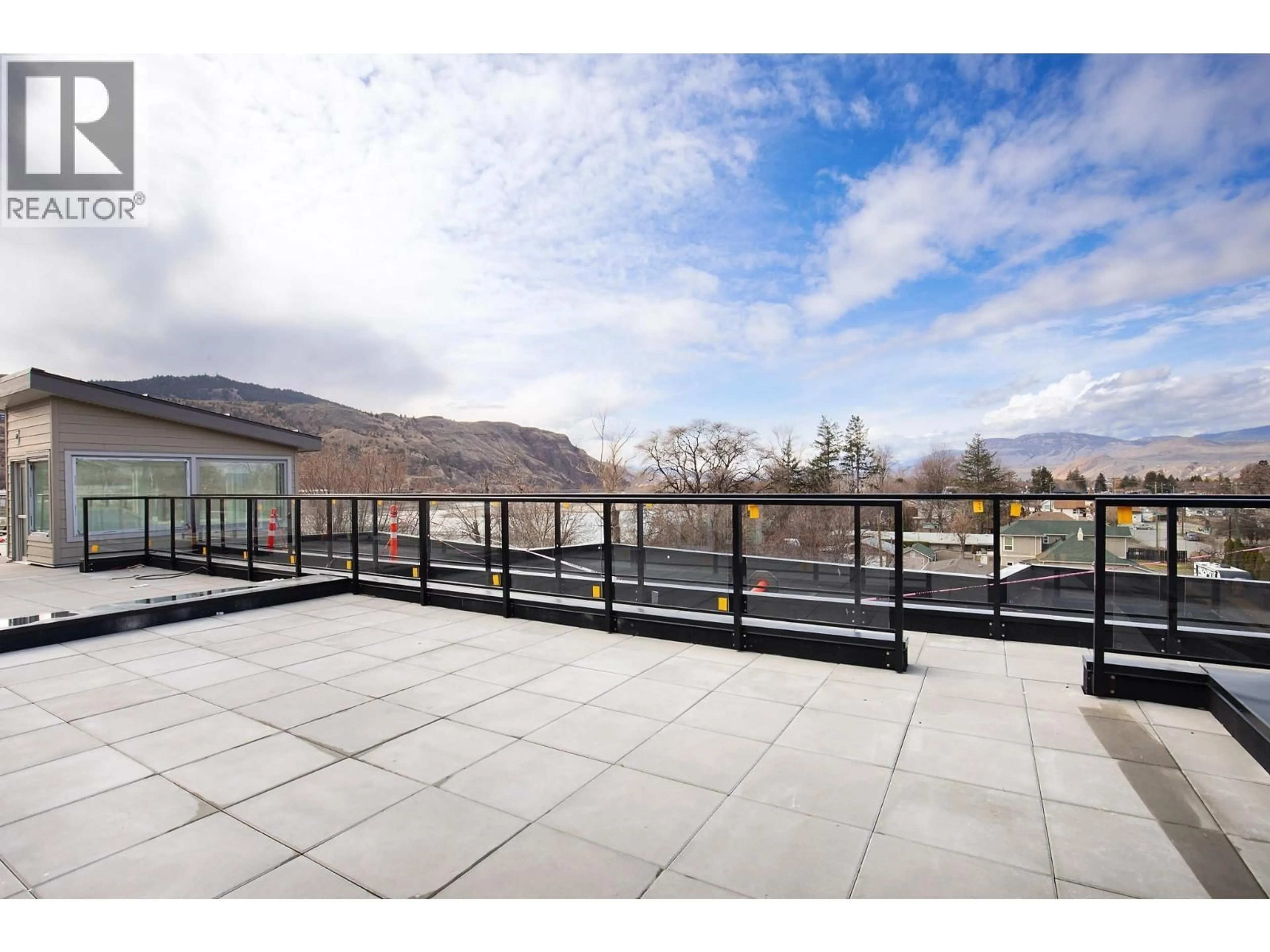 Patio, mountain view for 402 - 215 ROYAL AVENUE, Kamloops British Columbia V2H1T7