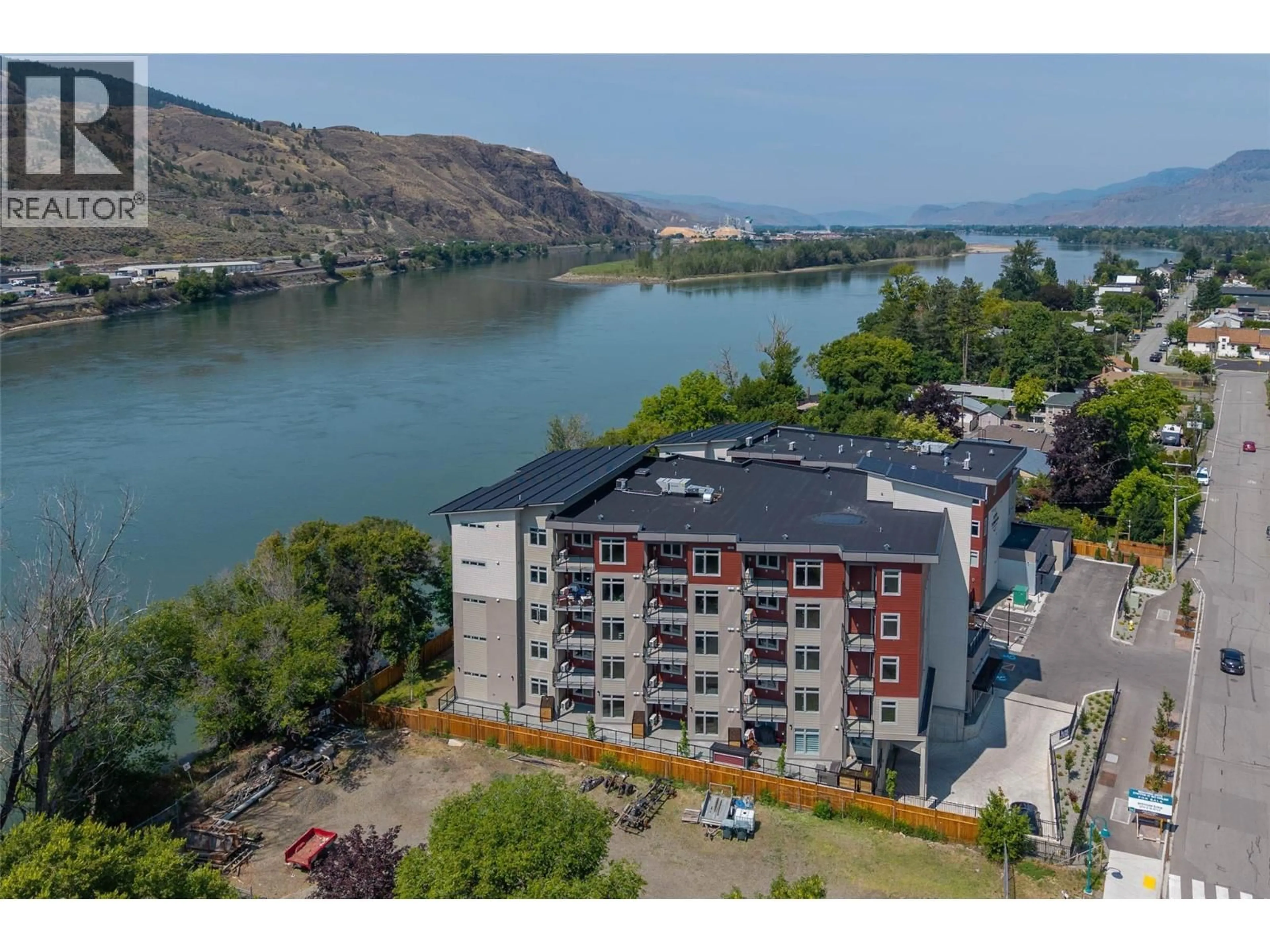 A pic from outside/outdoor area/front of a property/back of a property/a pic from drone, water/lake/river/ocean view for 507 - 207 ROYAL AVENUE, Kamloops British Columbia V2H1T7