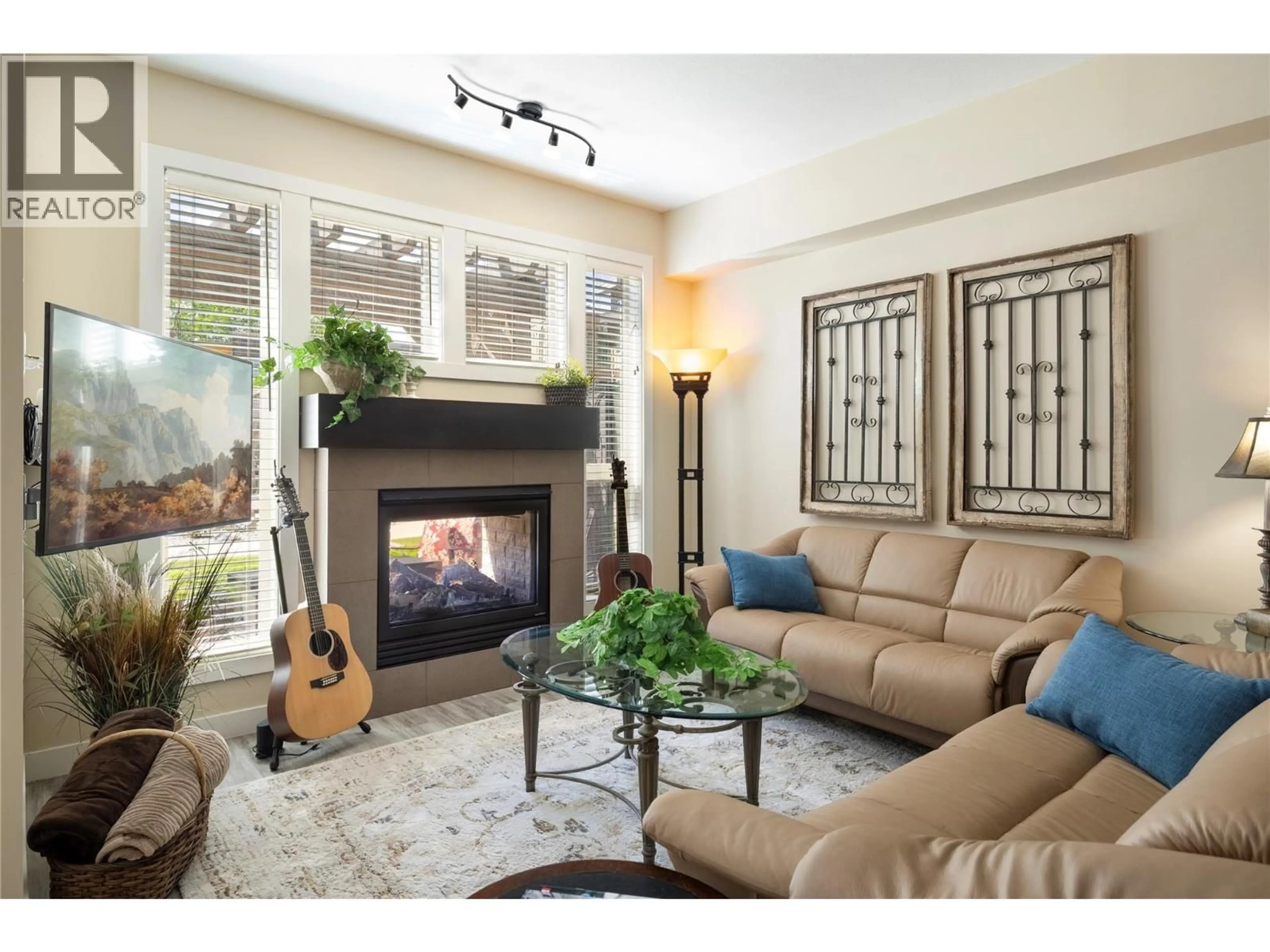 Living room with furniture, unknown for 1130 - 7343 OKANAGAN LANDING ROAD, Vernon British Columbia V1H2J6