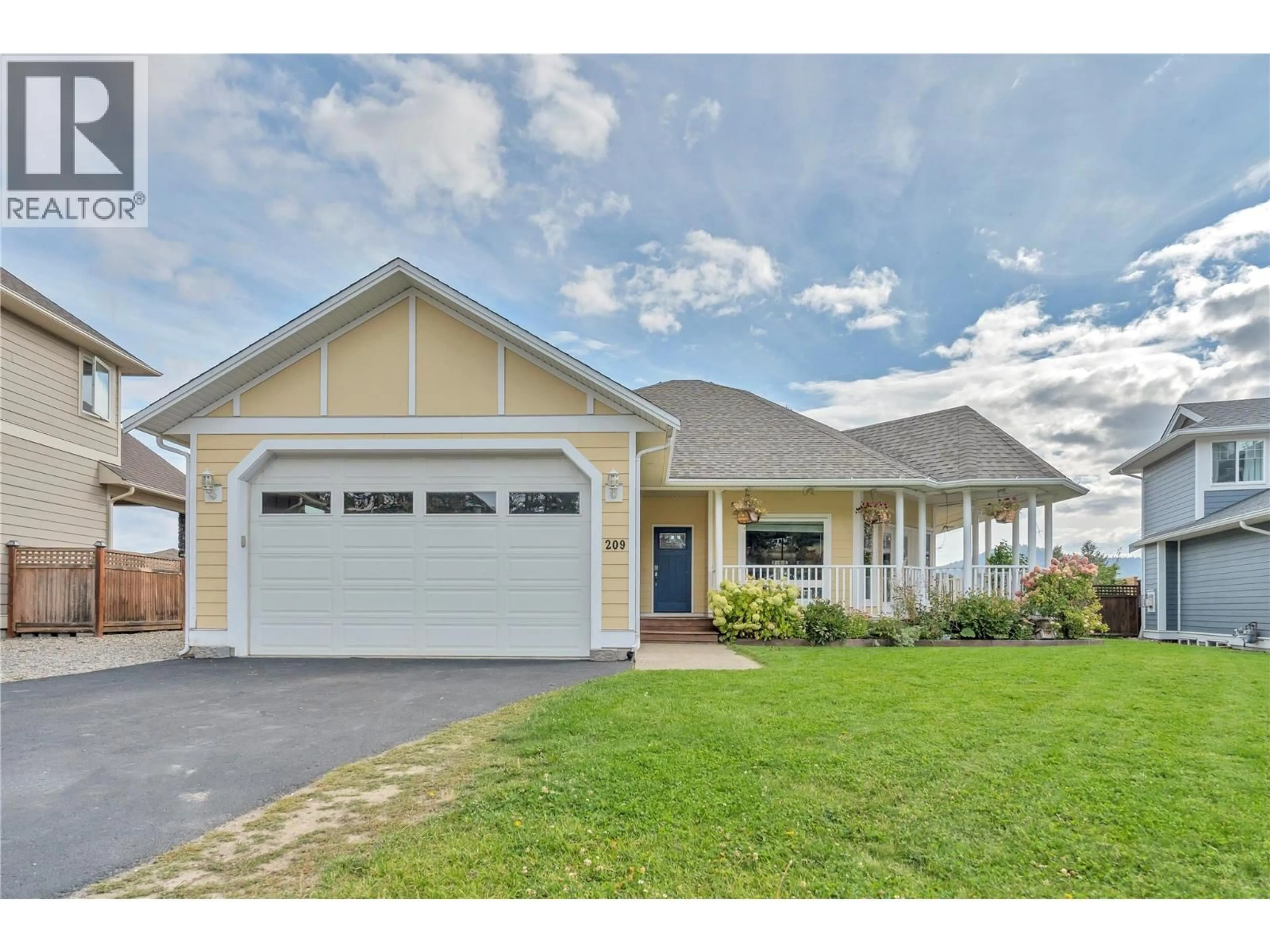 Home with vinyl exterior material, street for 209 WESTRIDGE COURT, Princeton British Columbia V0X1W0