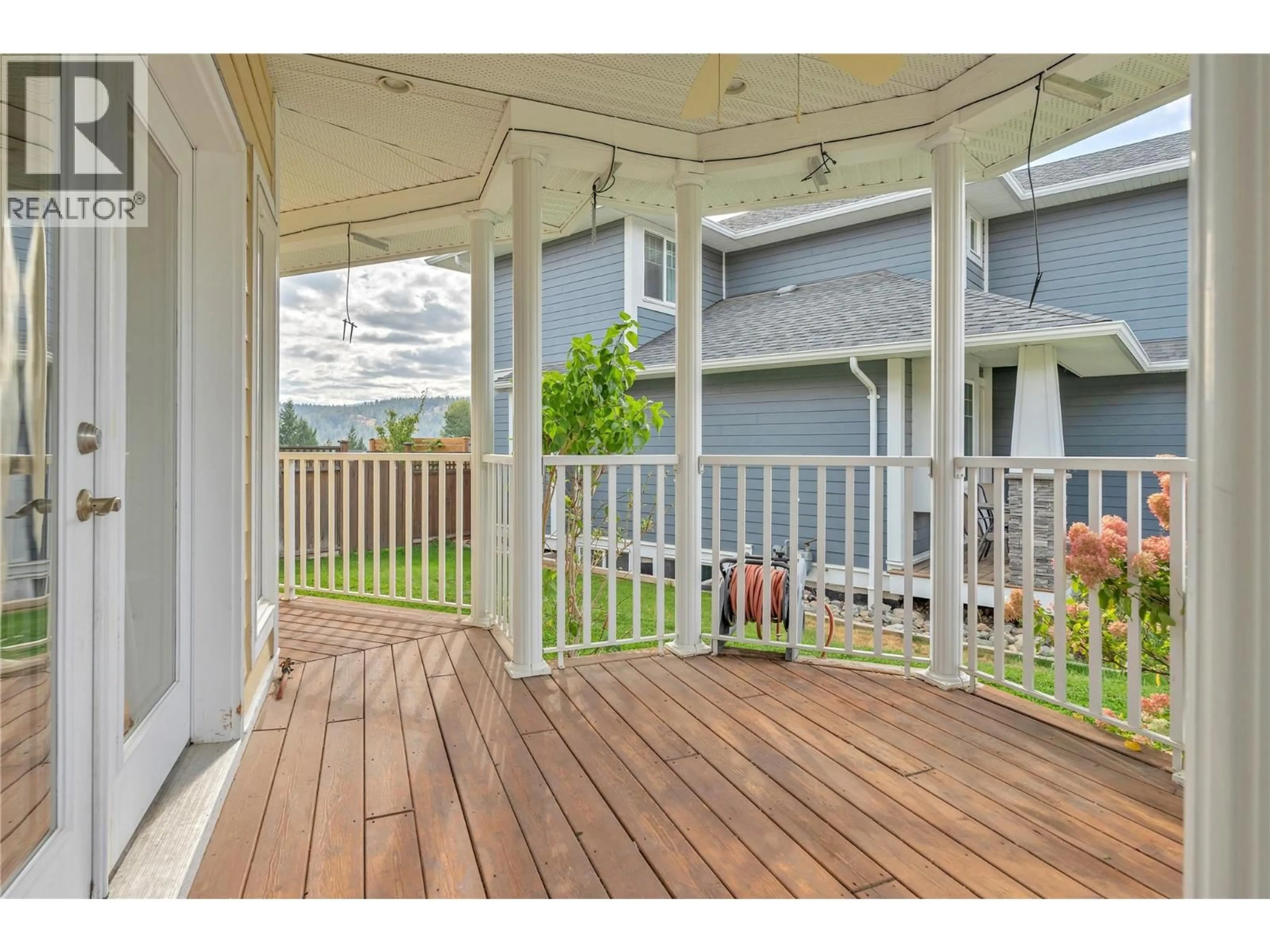 Patio, water/lake/river/ocean view for 209 WESTRIDGE COURT, Princeton British Columbia V0X1W0