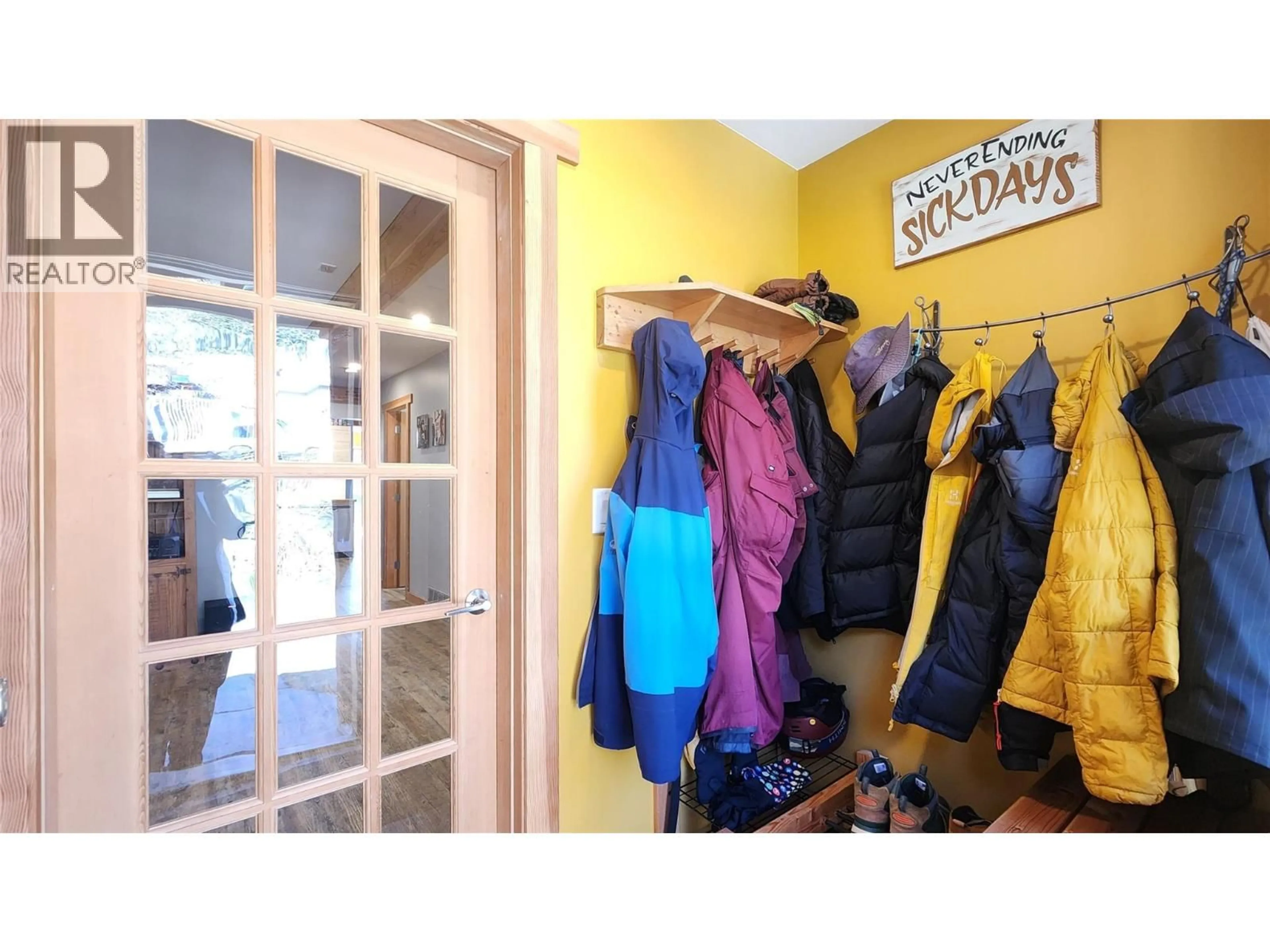 Storage room or clothes room or walk-in closet for 1675 LEROI AVENUE, Rossland British Columbia V0G1Y0