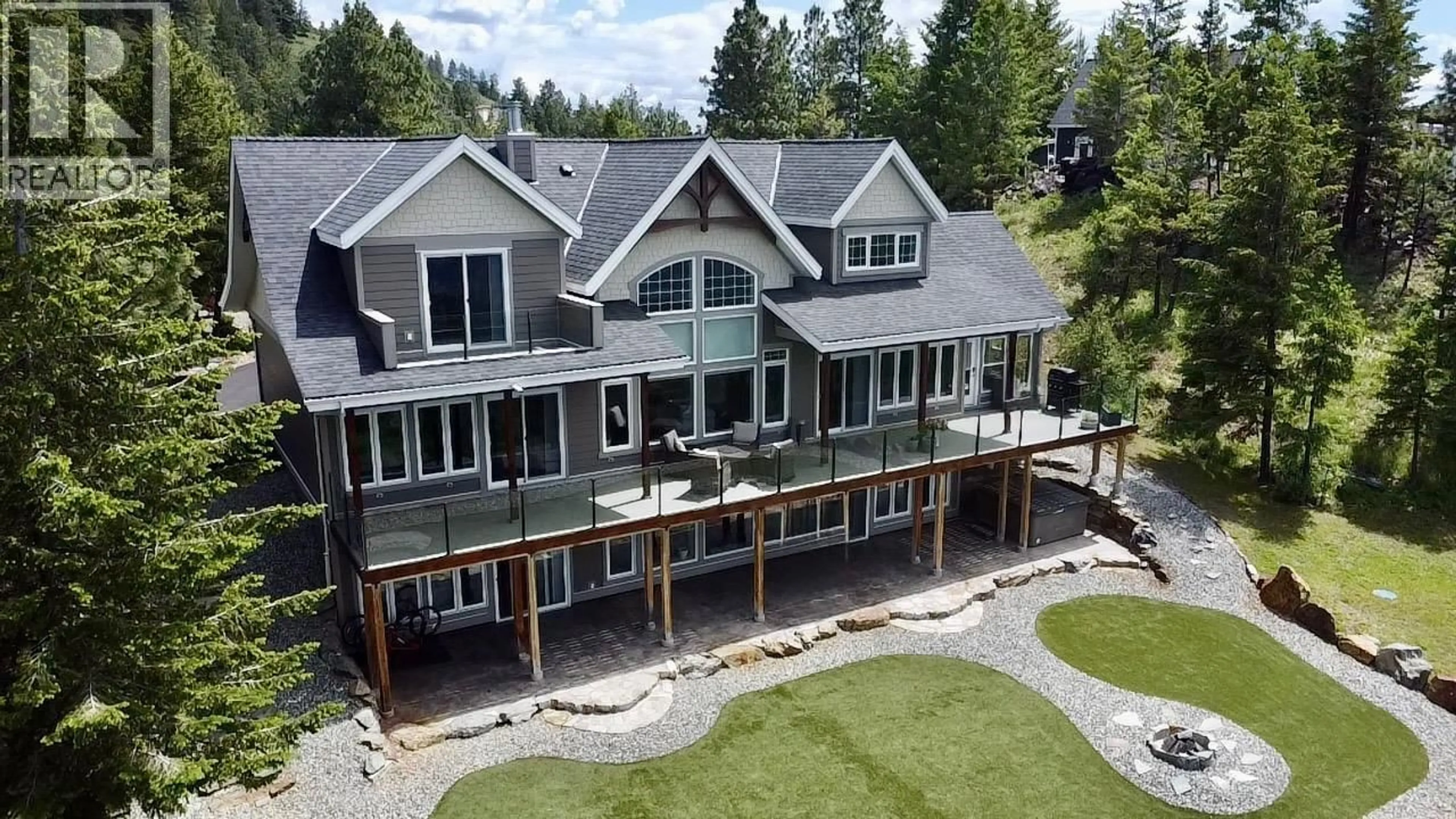 A pic from outside/outdoor area/front of a property/back of a property/a pic from drone, unknown for 560 SASQUATCH TRAIL, Osoyoos British Columbia V0H1V3