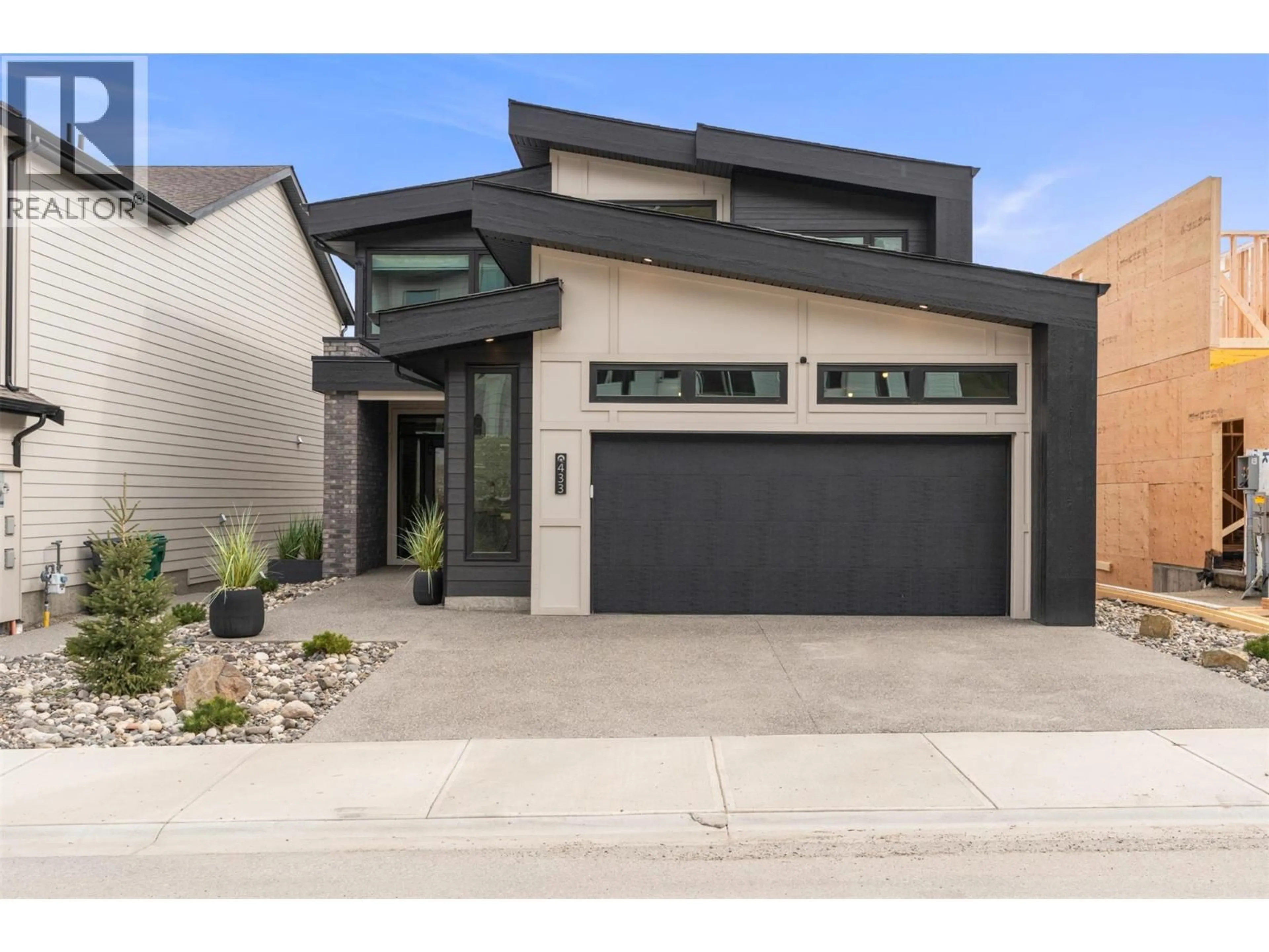 Home with brick exterior material, street for 433 MORNINGVIEW DRIVE, Coldstream British Columbia V1B0B5