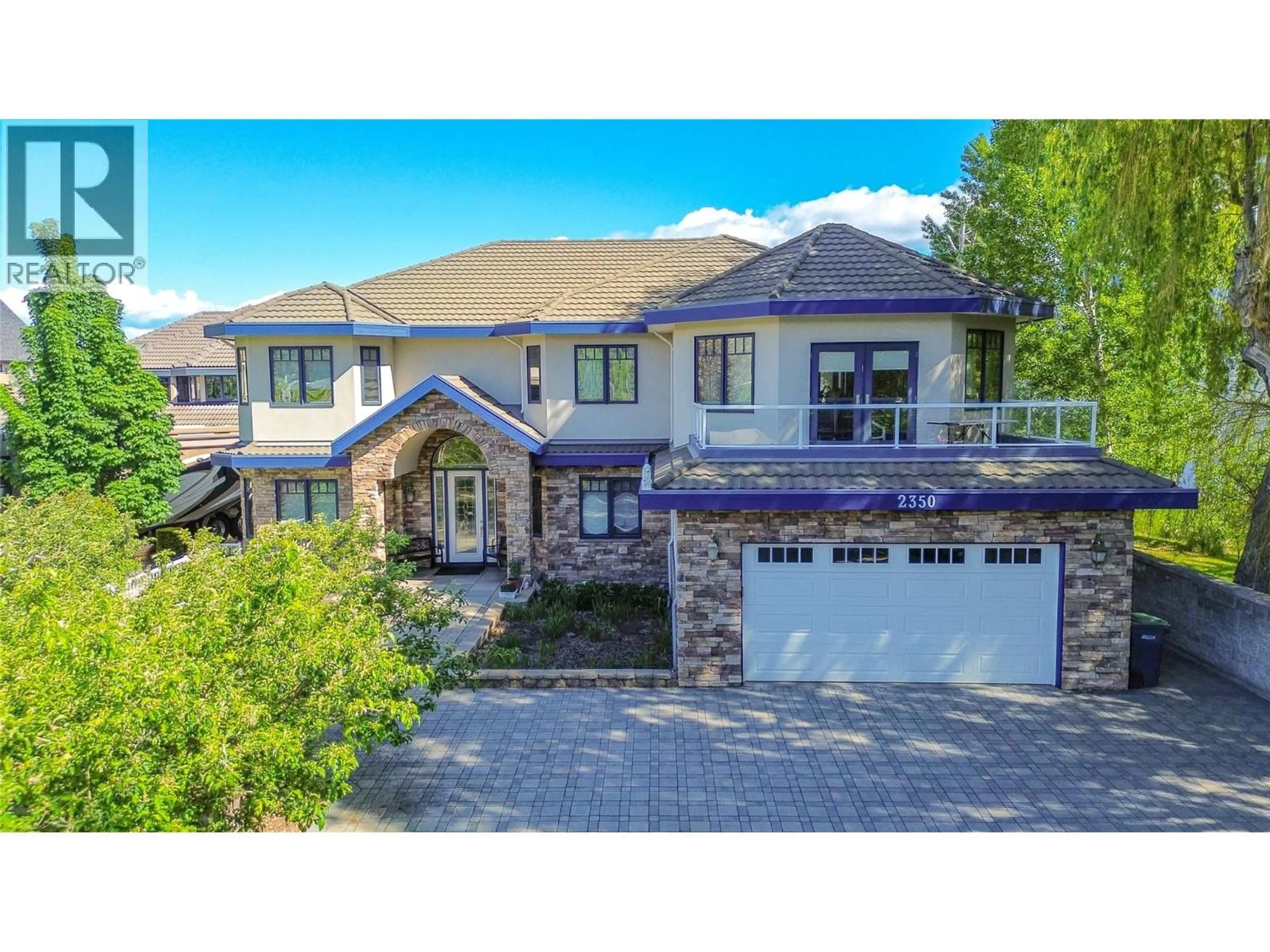 A pic from outside/outdoor area/front of a property/back of a property/a pic from drone, street for 2350 LANDRY CRESCENT, Summerland British Columbia V0H1Z9