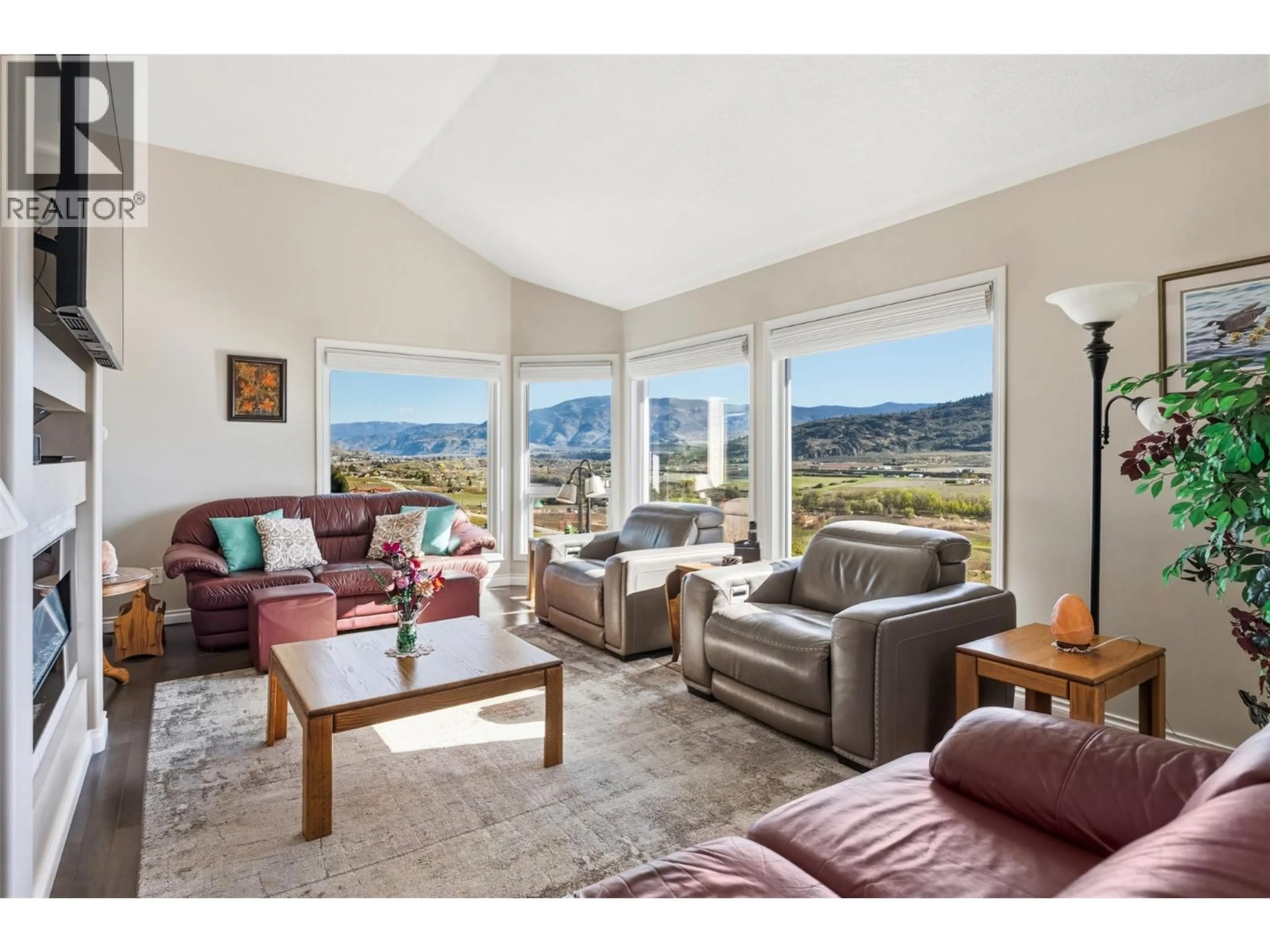 Living room with furniture, unknown for 600 PONDEROSA ROAD, Oliver British Columbia V0H1T1