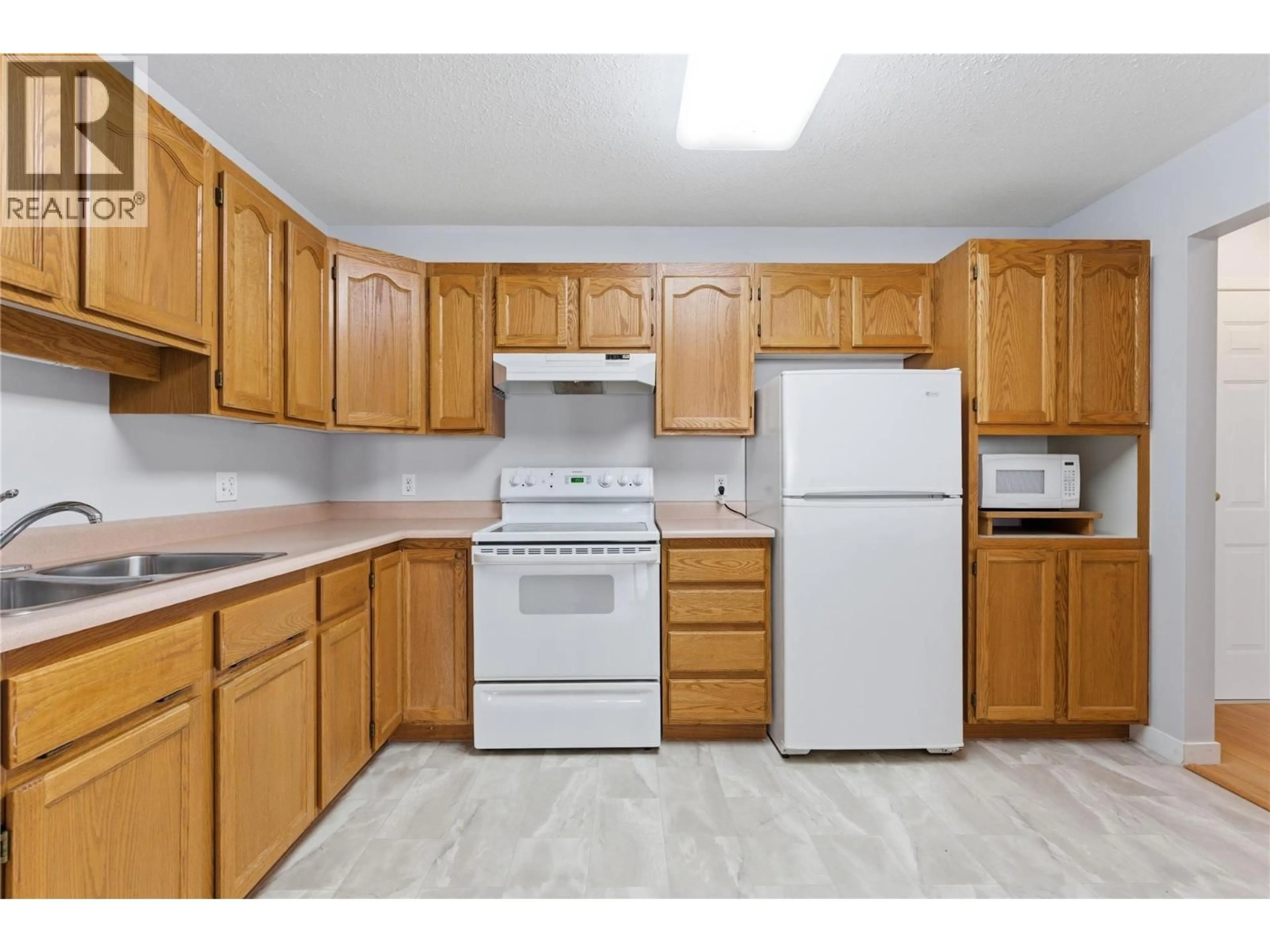 Standard kitchen, unknown for 104 - 251 6 STREET SOUTHEAST, Salmon Arm British Columbia V1E1J9