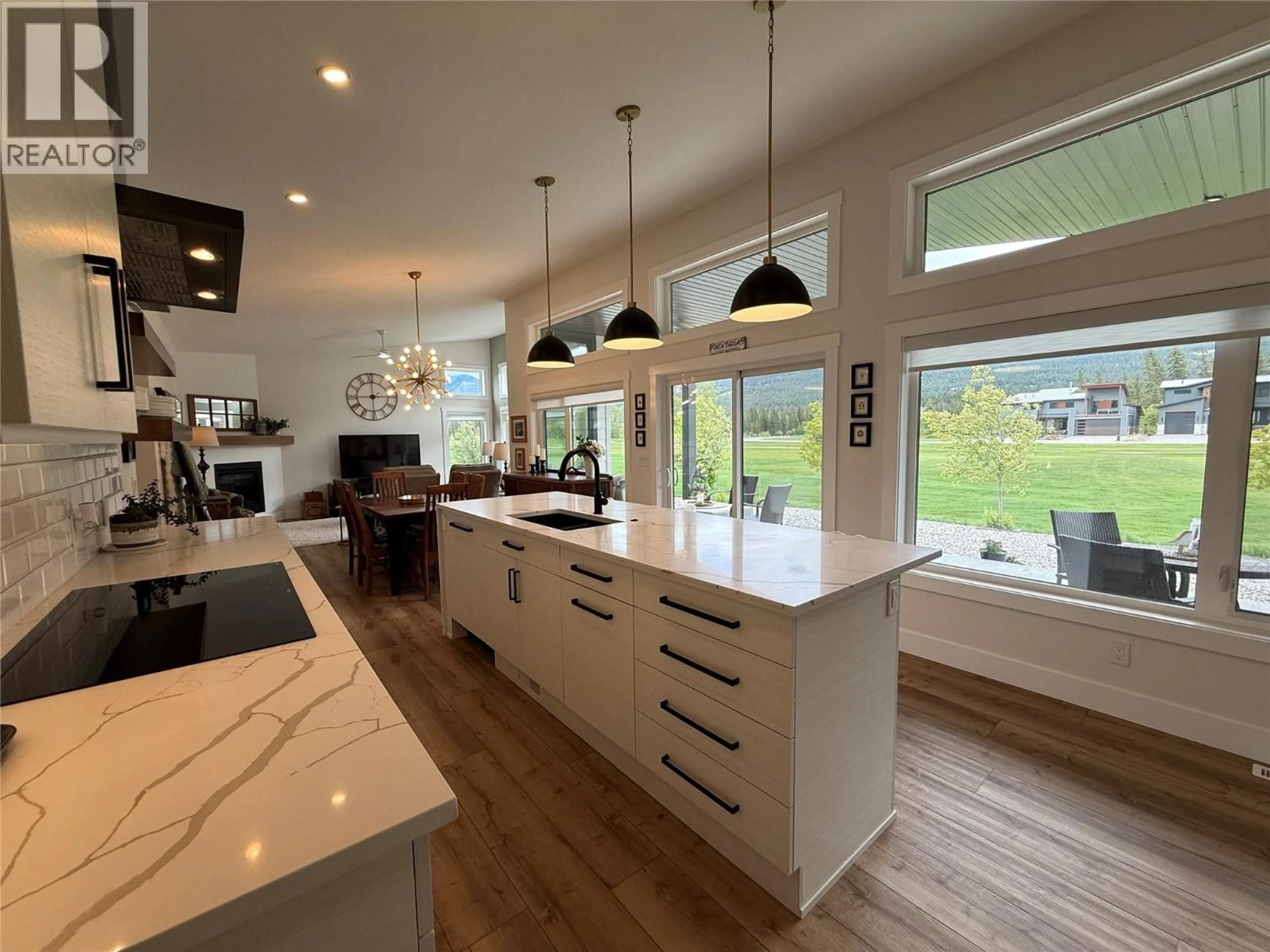 Open concept kitchen, unknown for 4962 RIVERSIDE DRIVE, Fairmont Hot Springs British Columbia V0B1L1