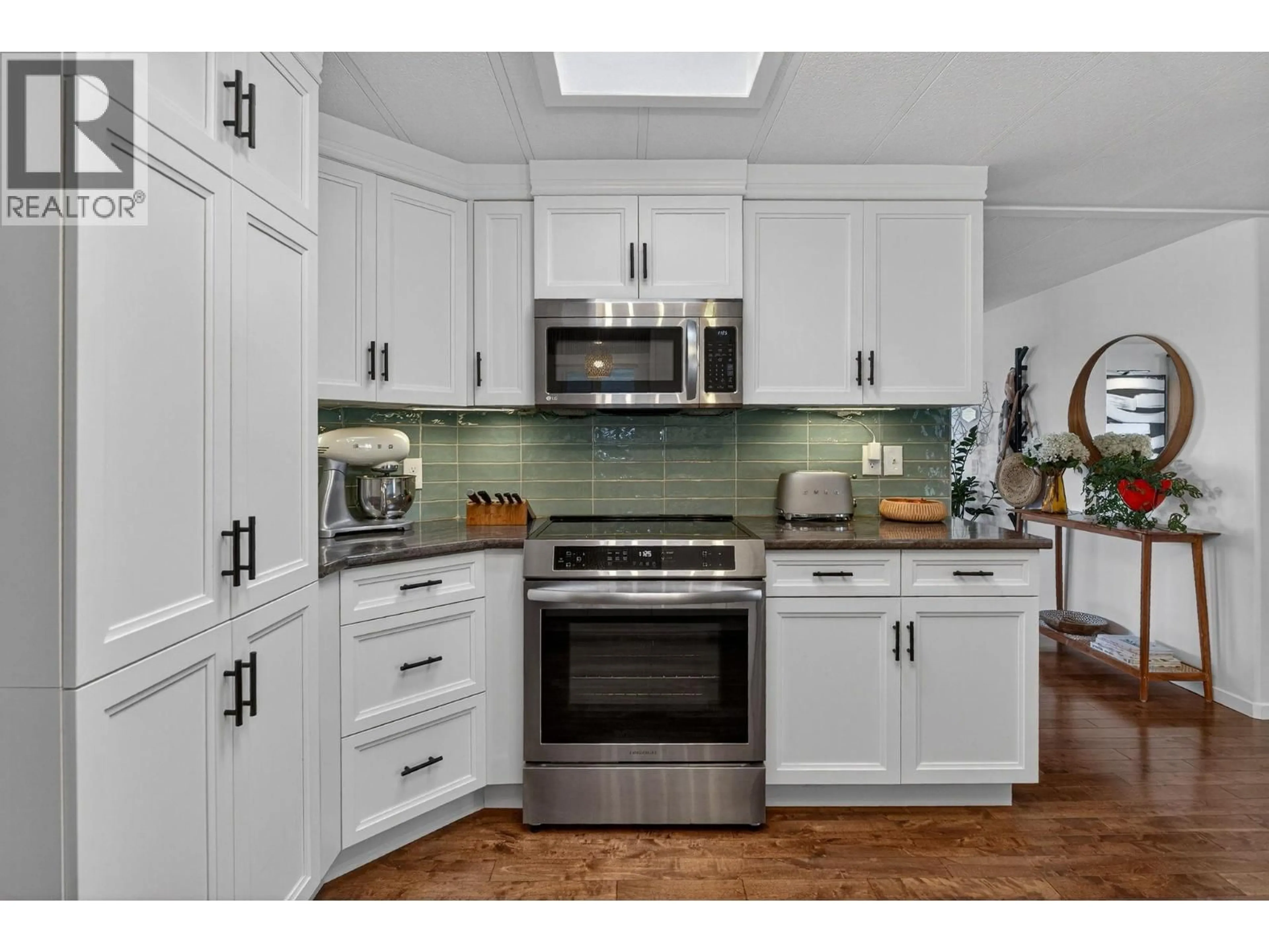 Open concept kitchen, unknown for 137 - 1880 OLD BOUCHERIE ROAD, West Kelowna British Columbia V4T1Z3