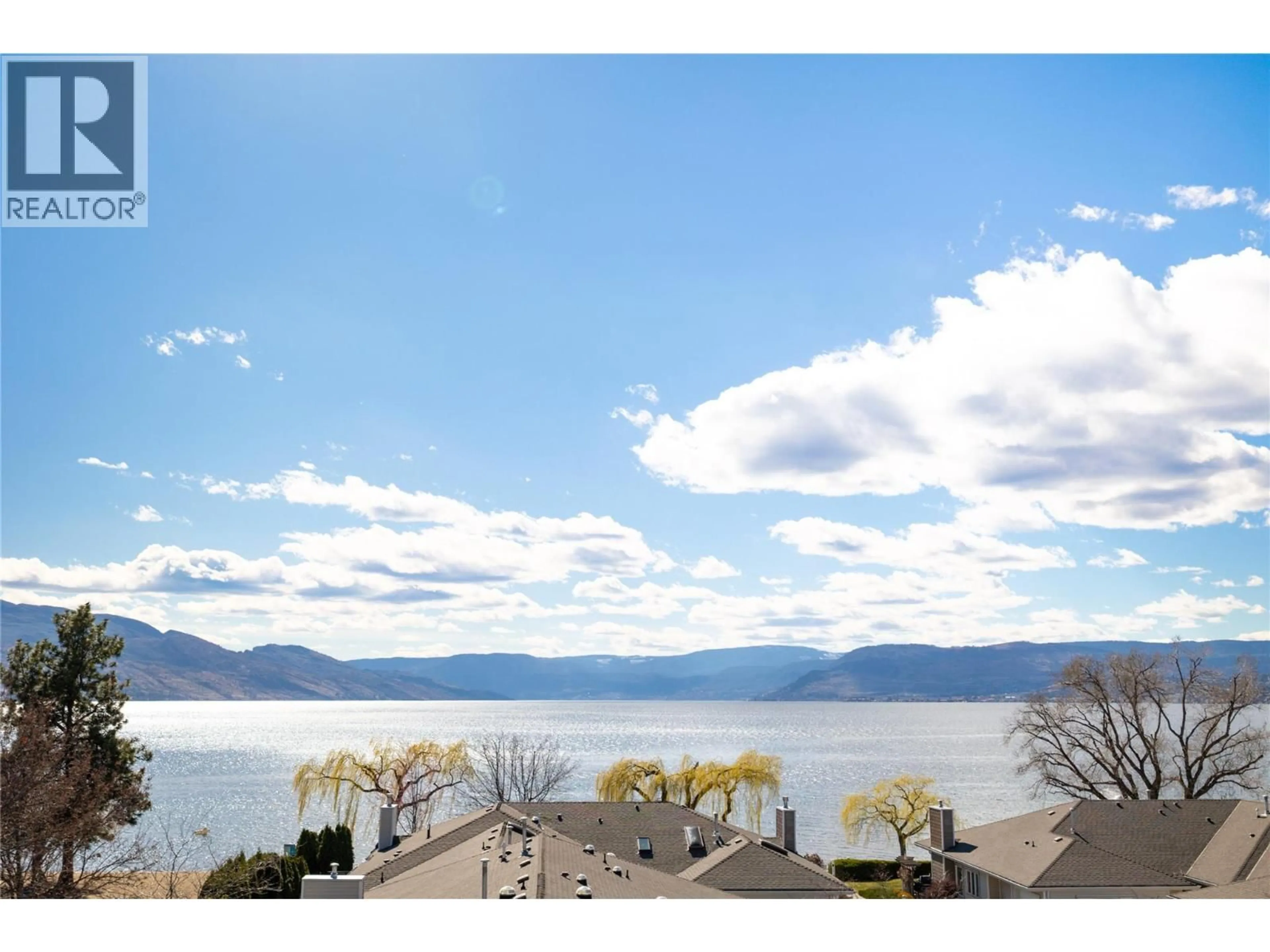 Unknown for 305 - 4004 BLUEBIRD ROAD, Kelowna British Columbia V1W1X6