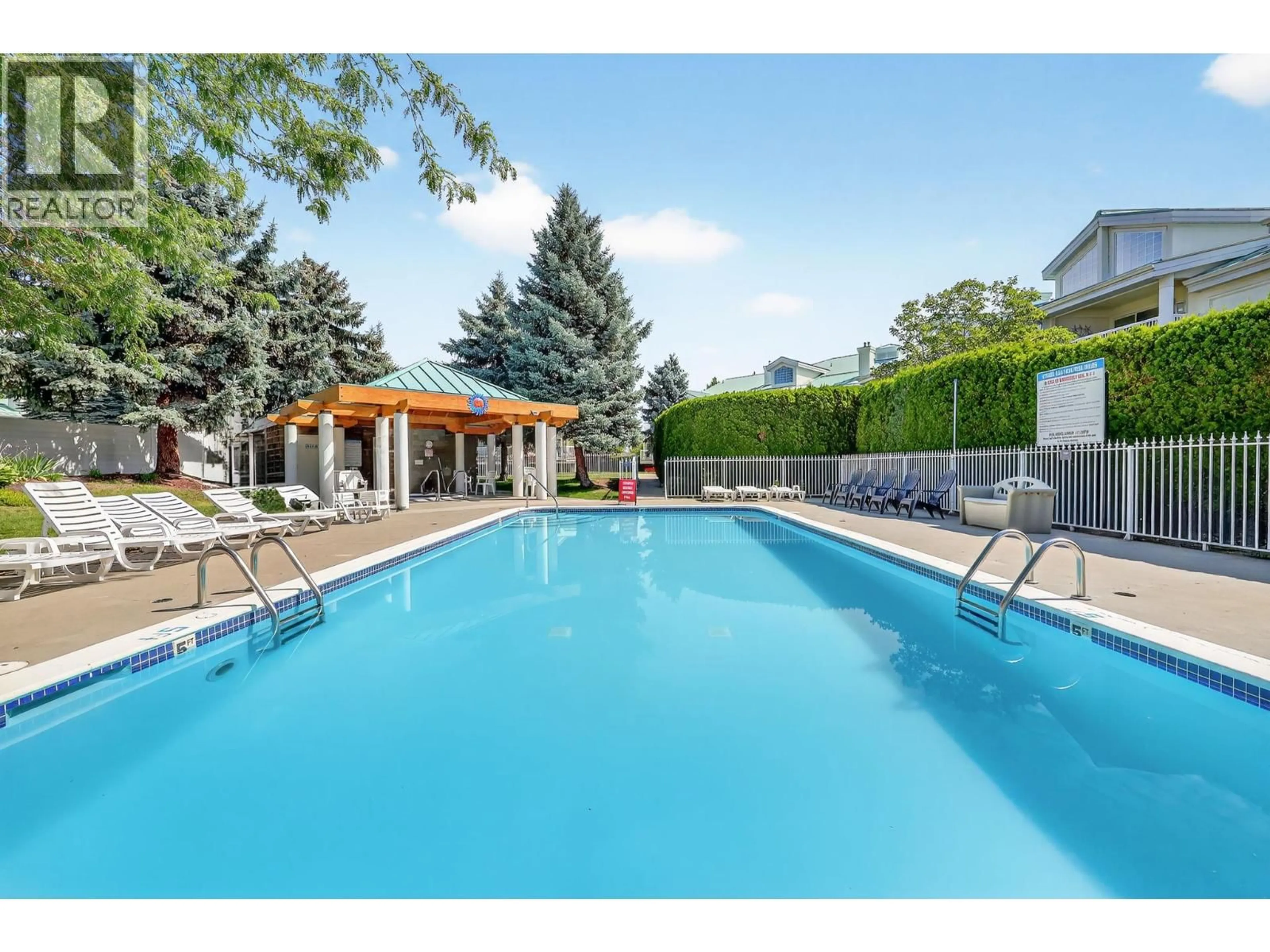 Pool for 236 - 1200 CAMERON AVENUE, Kelowna British Columbia V1W4T2