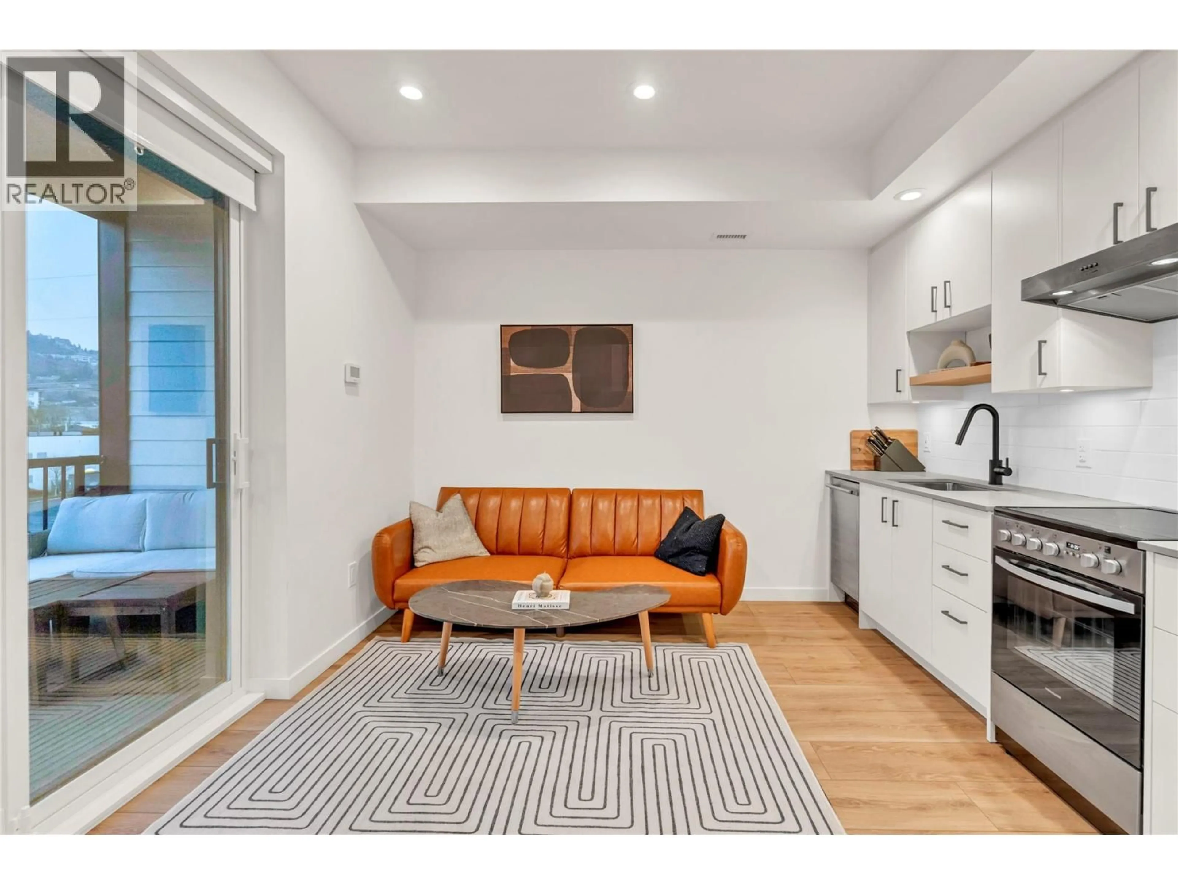 Unknown for 311 - 660 CAWSTON AVENUE, Kelowna British Columbia V1Y9M1