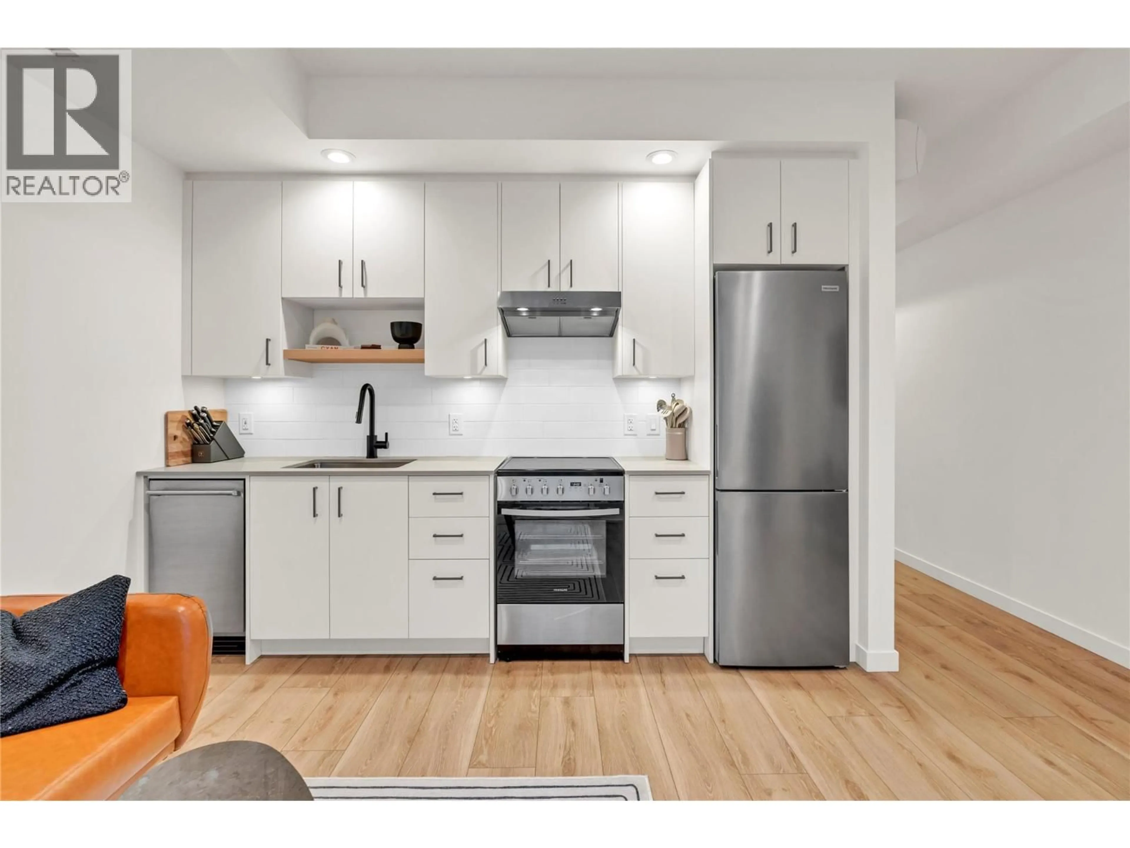 Open concept kitchen, unknown for 311 - 660 CAWSTON AVENUE, Kelowna British Columbia V1Y9M1