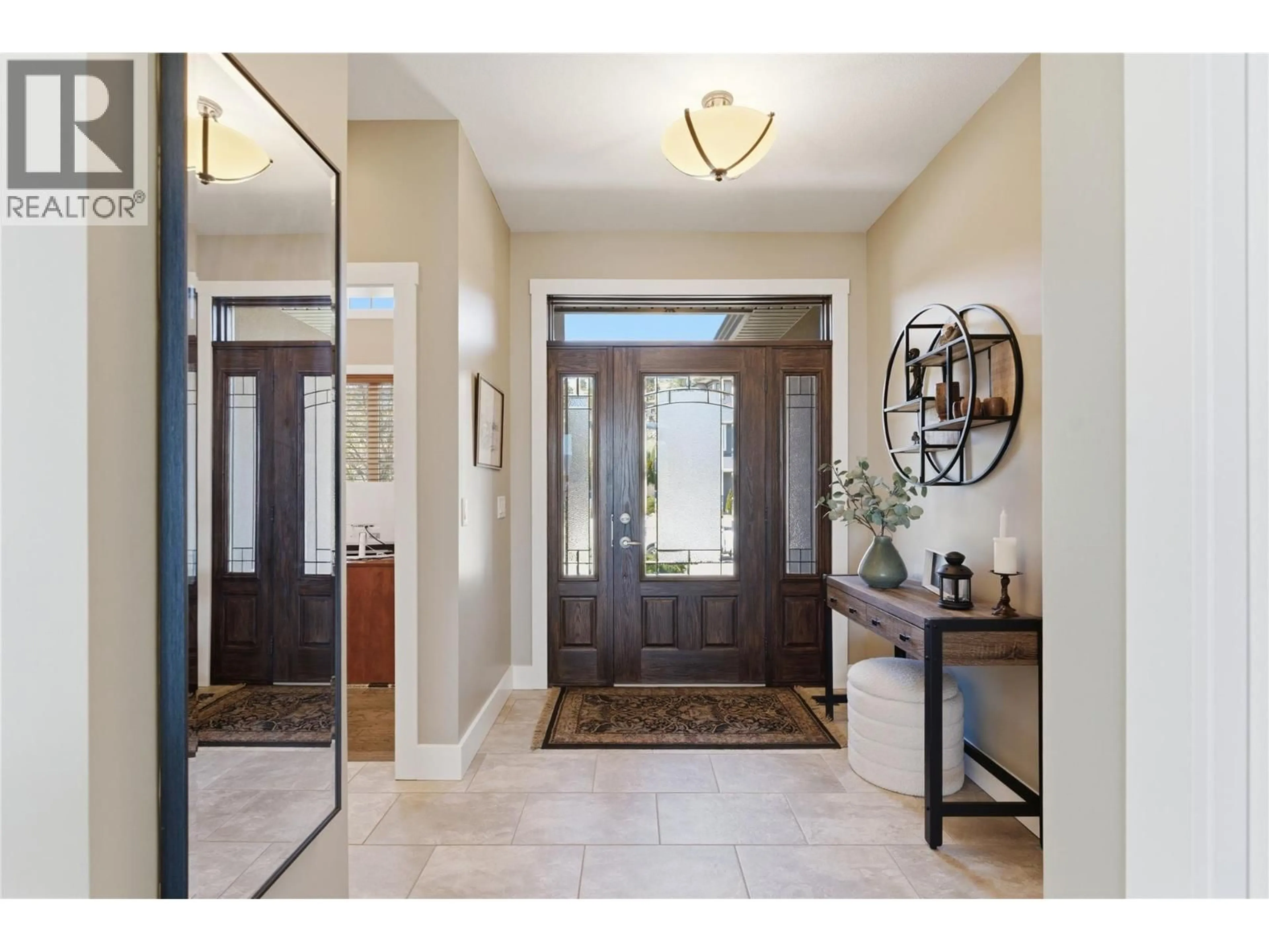 Indoor entryway for 2579 SYLVIA ROAD, Lake Country British Columbia V4V2R8