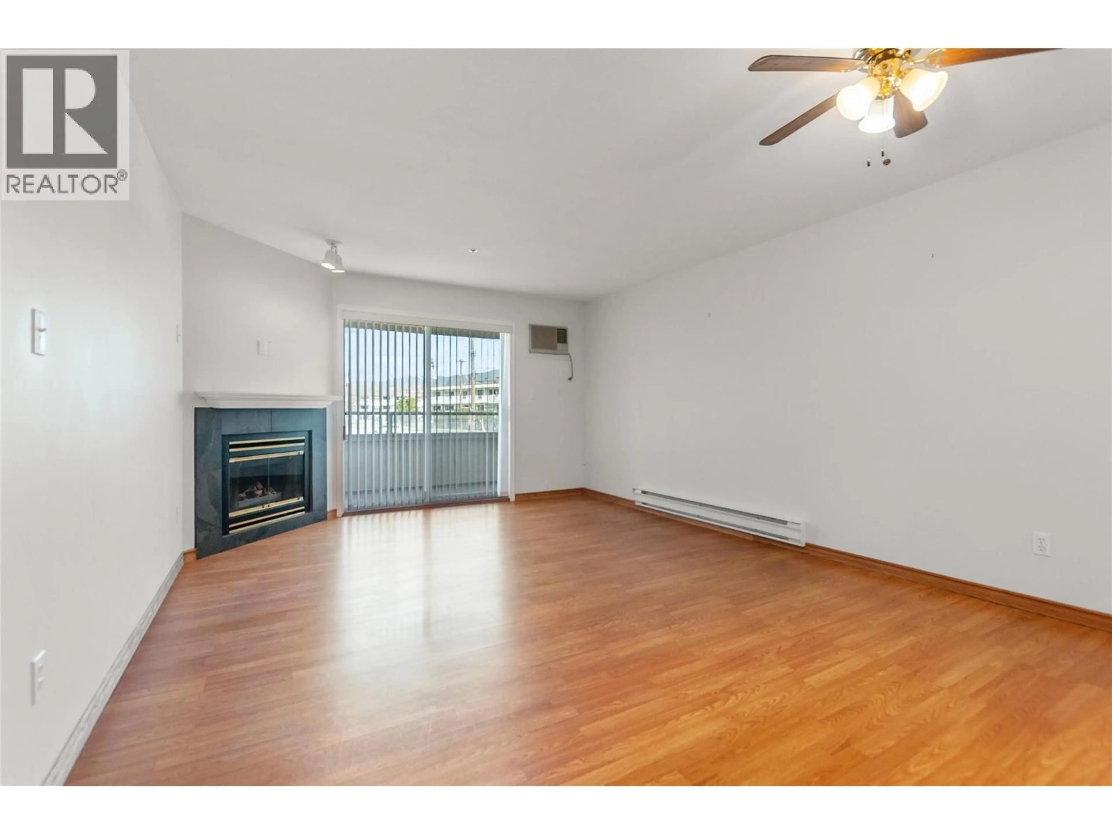 A pic of a room for 202 - 2401 SOUTH MAIN STREET, Penticton British Columbia V2A5J1