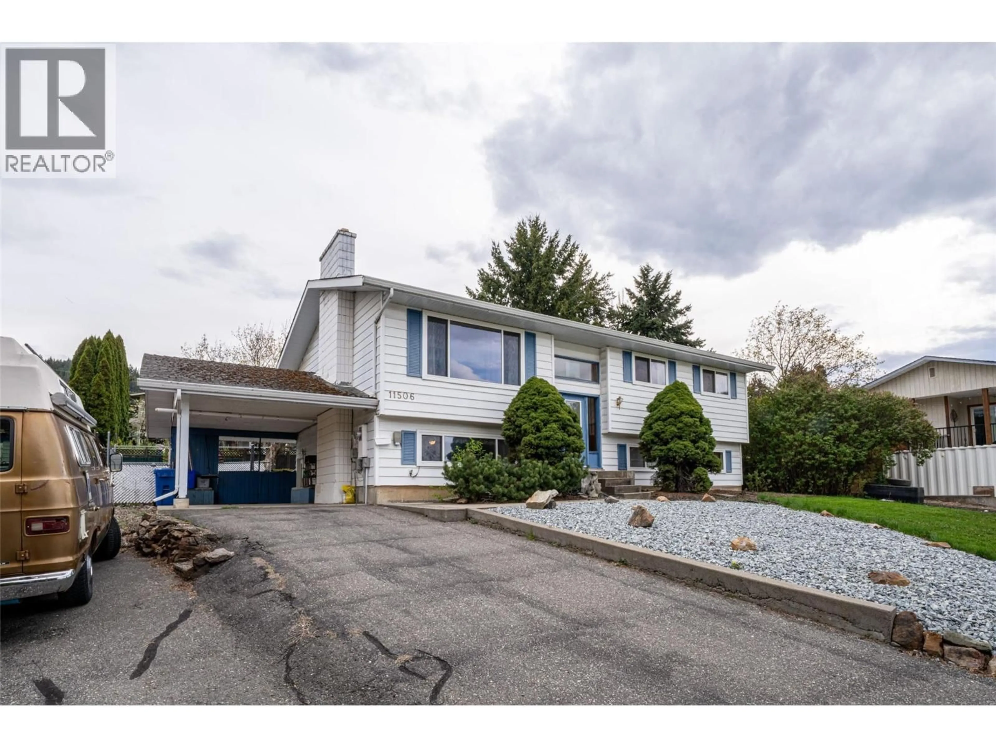 Home with vinyl exterior material, unknown for 11506 BRIAR DRIVE, Coldstream British Columbia V1B2A5