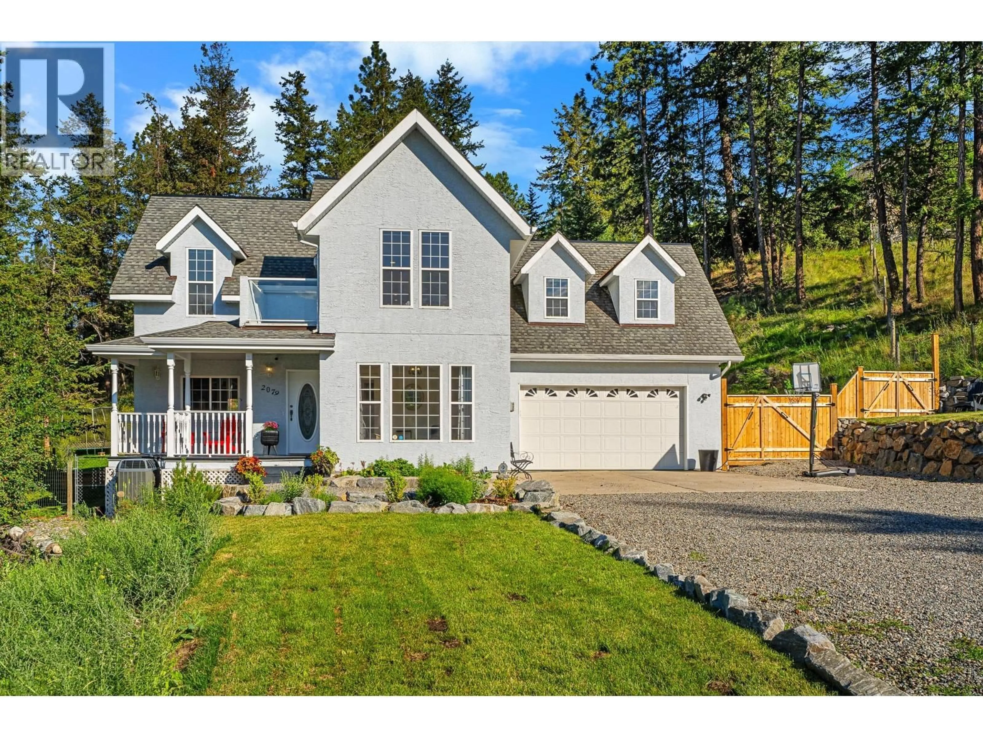 Home with vinyl exterior material, street for 2079 GLENMOHR DRIVE, Kamloops British Columbia V1S1N4