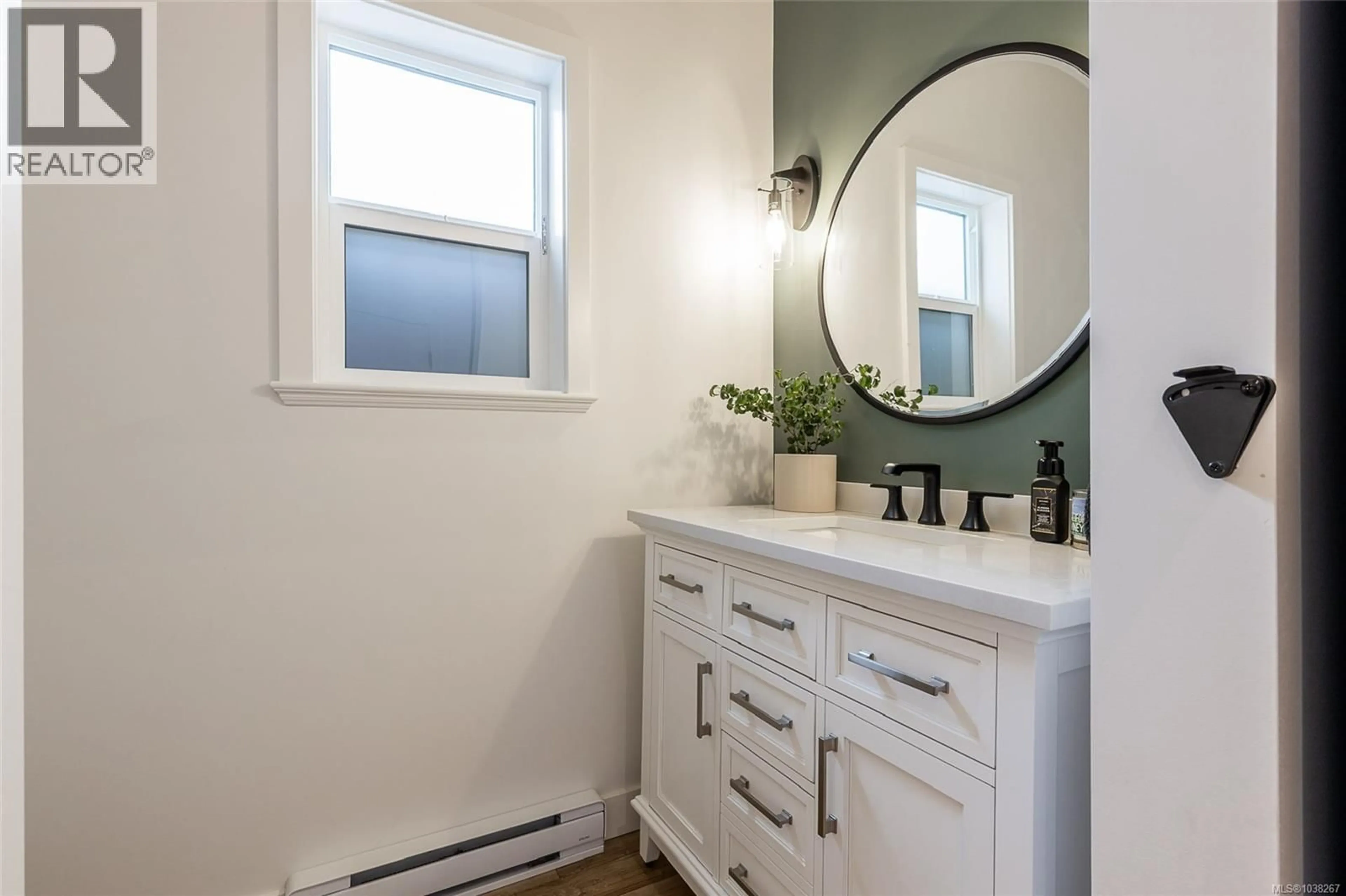 Contemporary bathroom, ceramic/tile floor for 680 BAROLO PLACE, Langford British Columbia V9B3P1