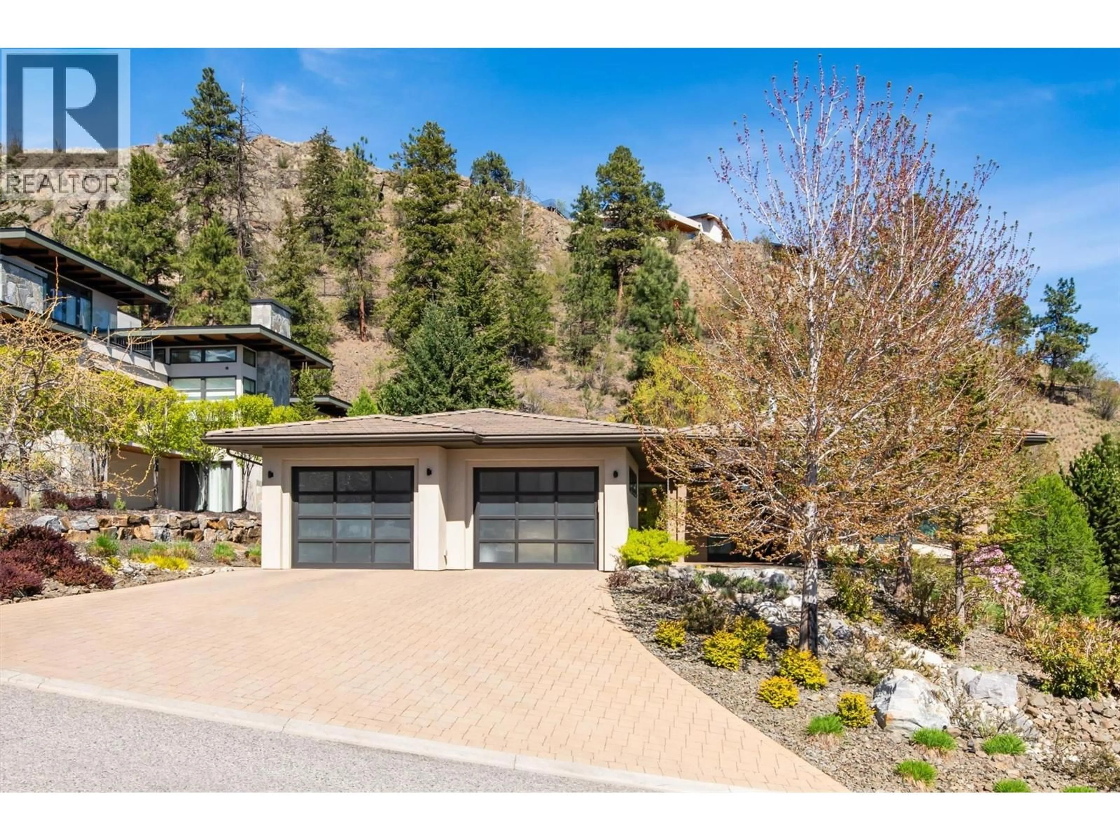 Unknown for 741 PINEHAVEN COURT, Kelowna British Columbia V1V2Y3