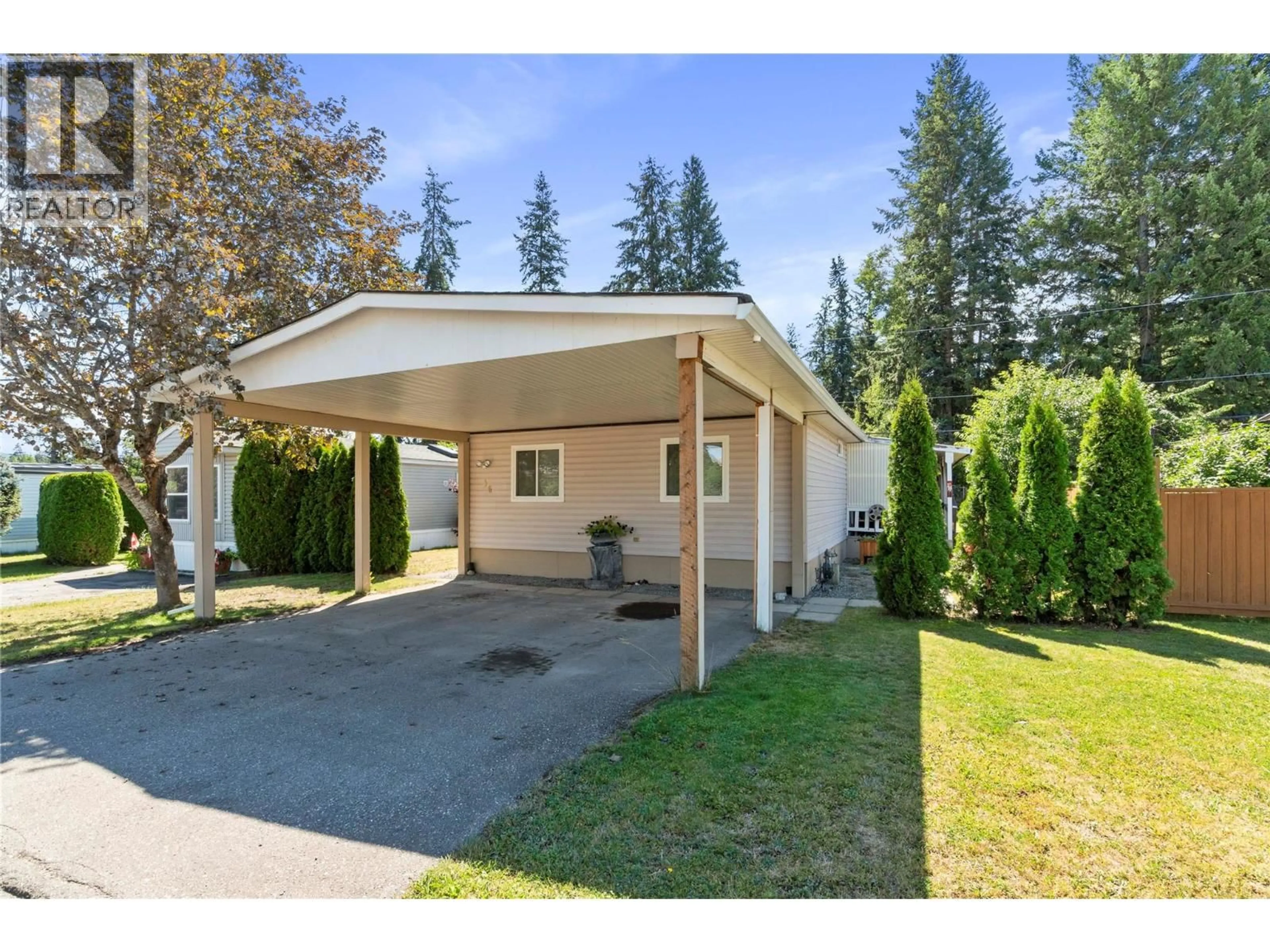 Unknown for 16 - 1361 30 STREET SOUTHEAST, Salmon Arm British Columbia V1E2N4