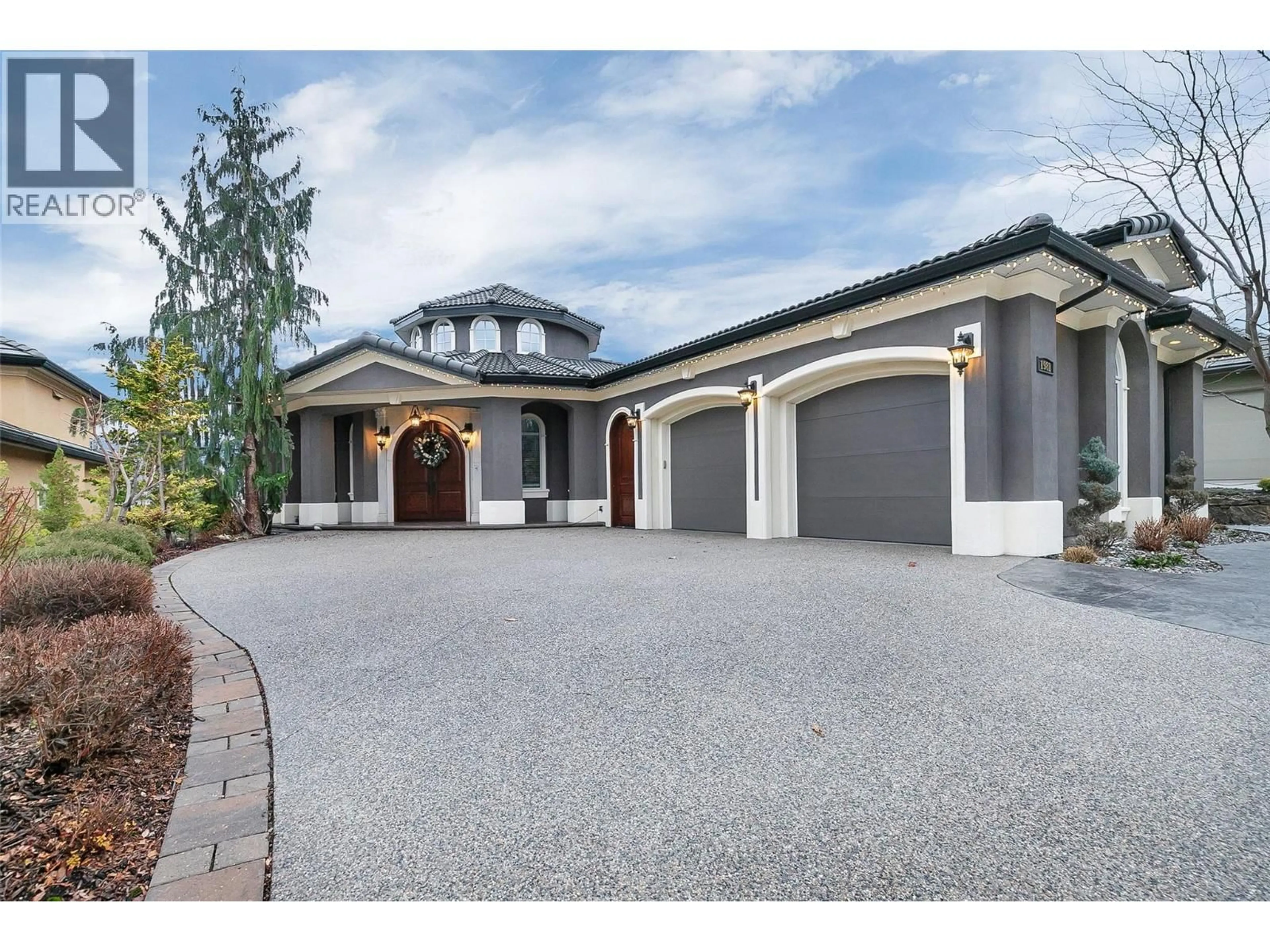 Unknown for 1981 CAPISTRANO DRIVE, Kelowna British Columbia V1V2N1