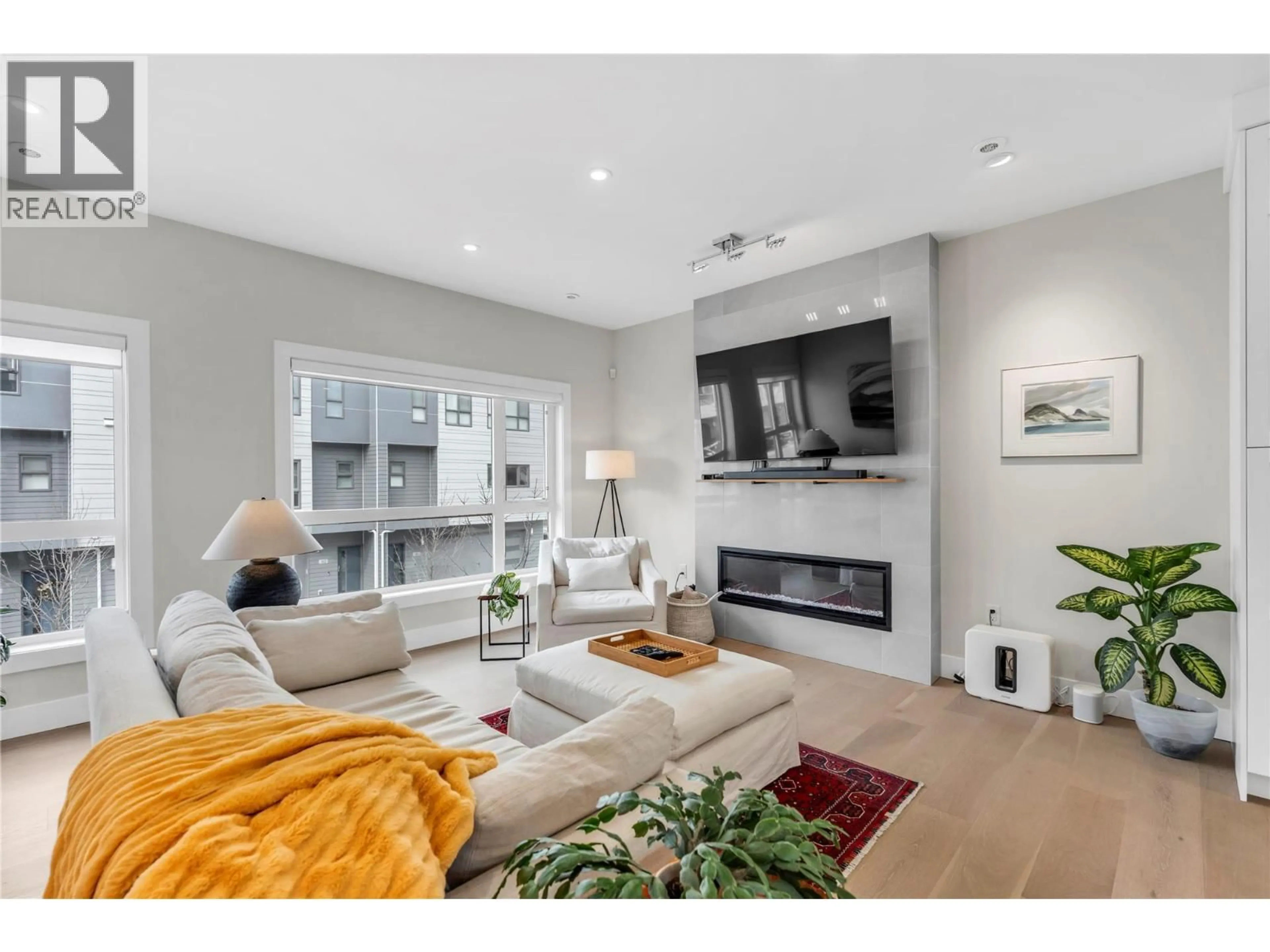 Living room with furniture, unknown for 119 - 201 WYLIE STREET, Penticton British Columbia V2A0H3