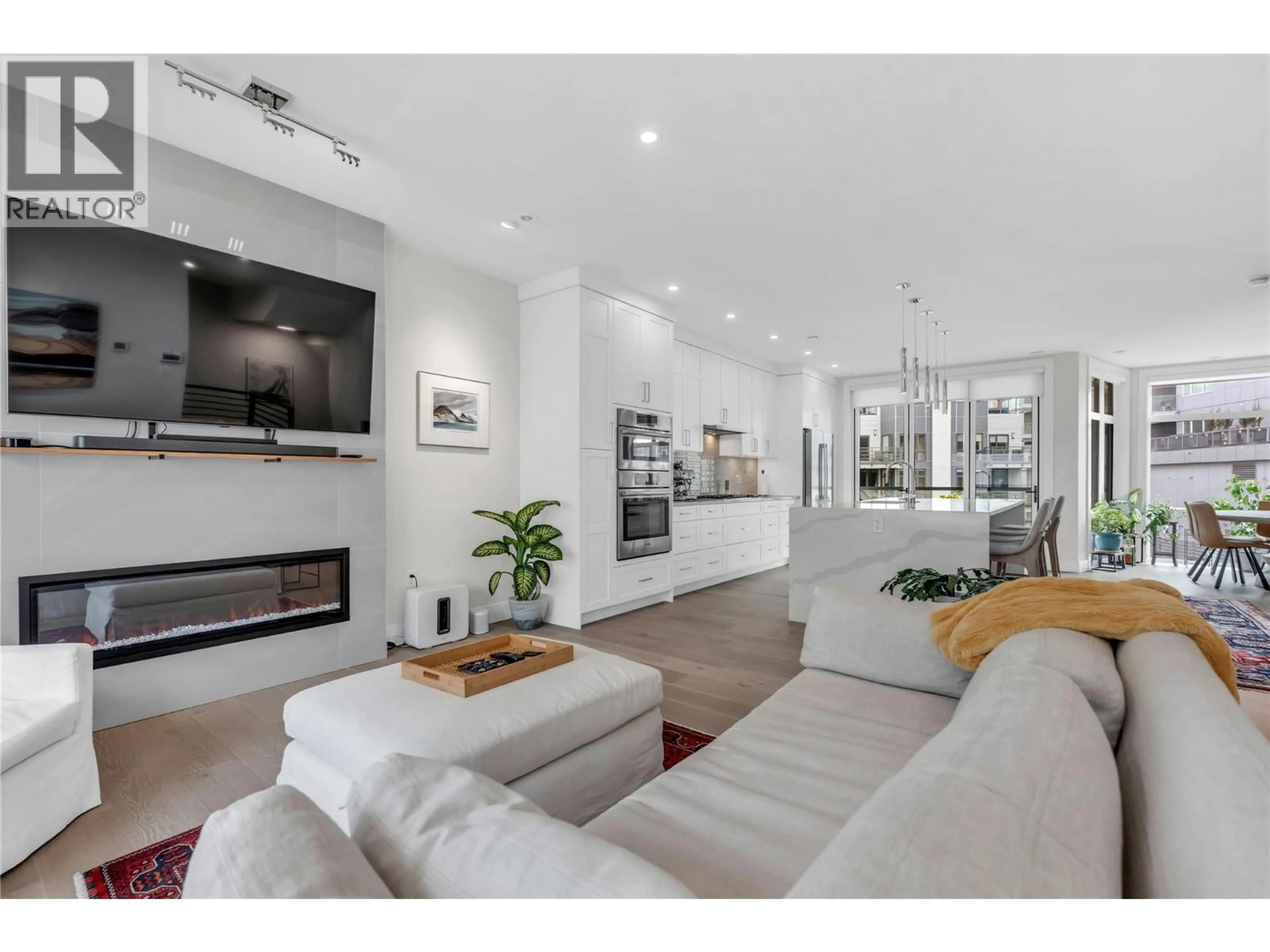 Living room with furniture, unknown for 119 - 201 WYLIE STREET, Penticton British Columbia V2A0H3