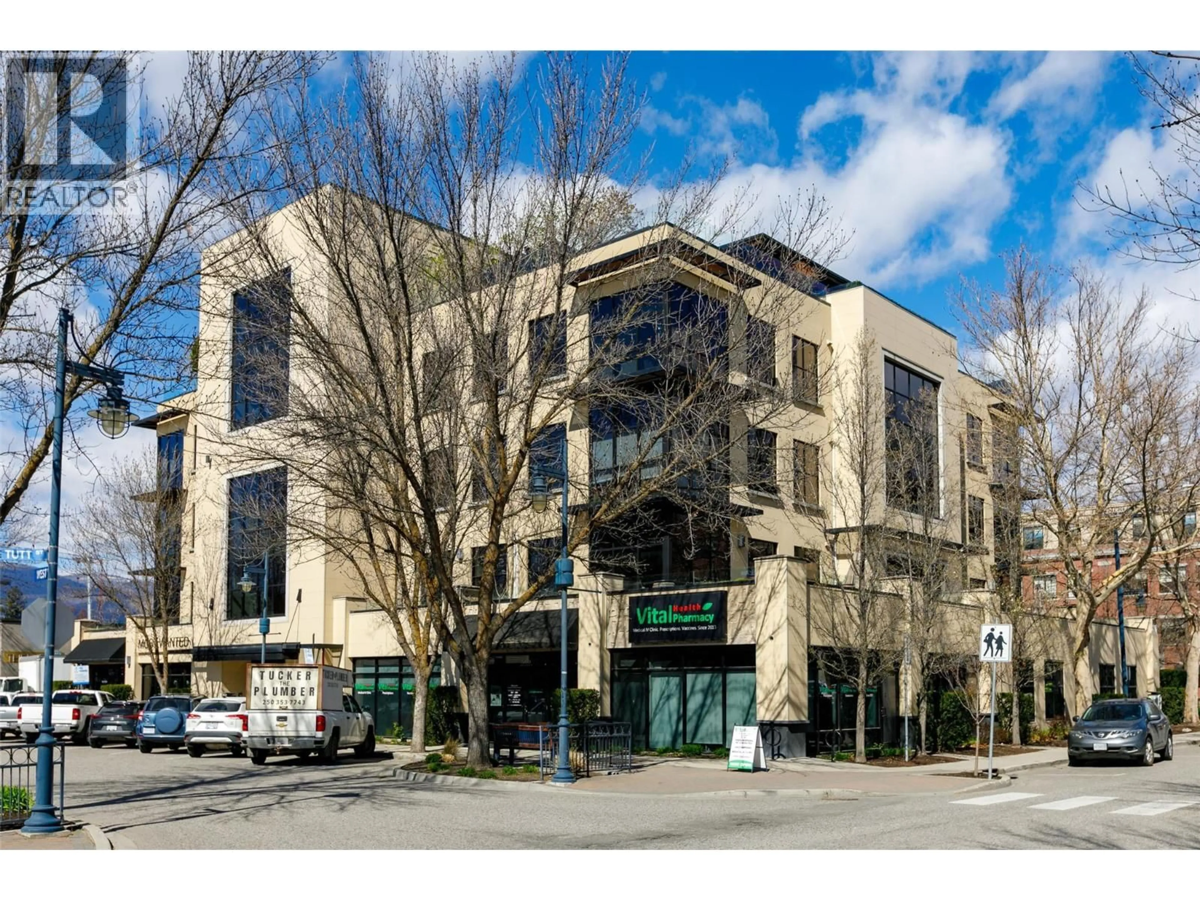 Unknown for 501 - 550 WEST AVENUE, Kelowna British Columbia V1Y4Z4