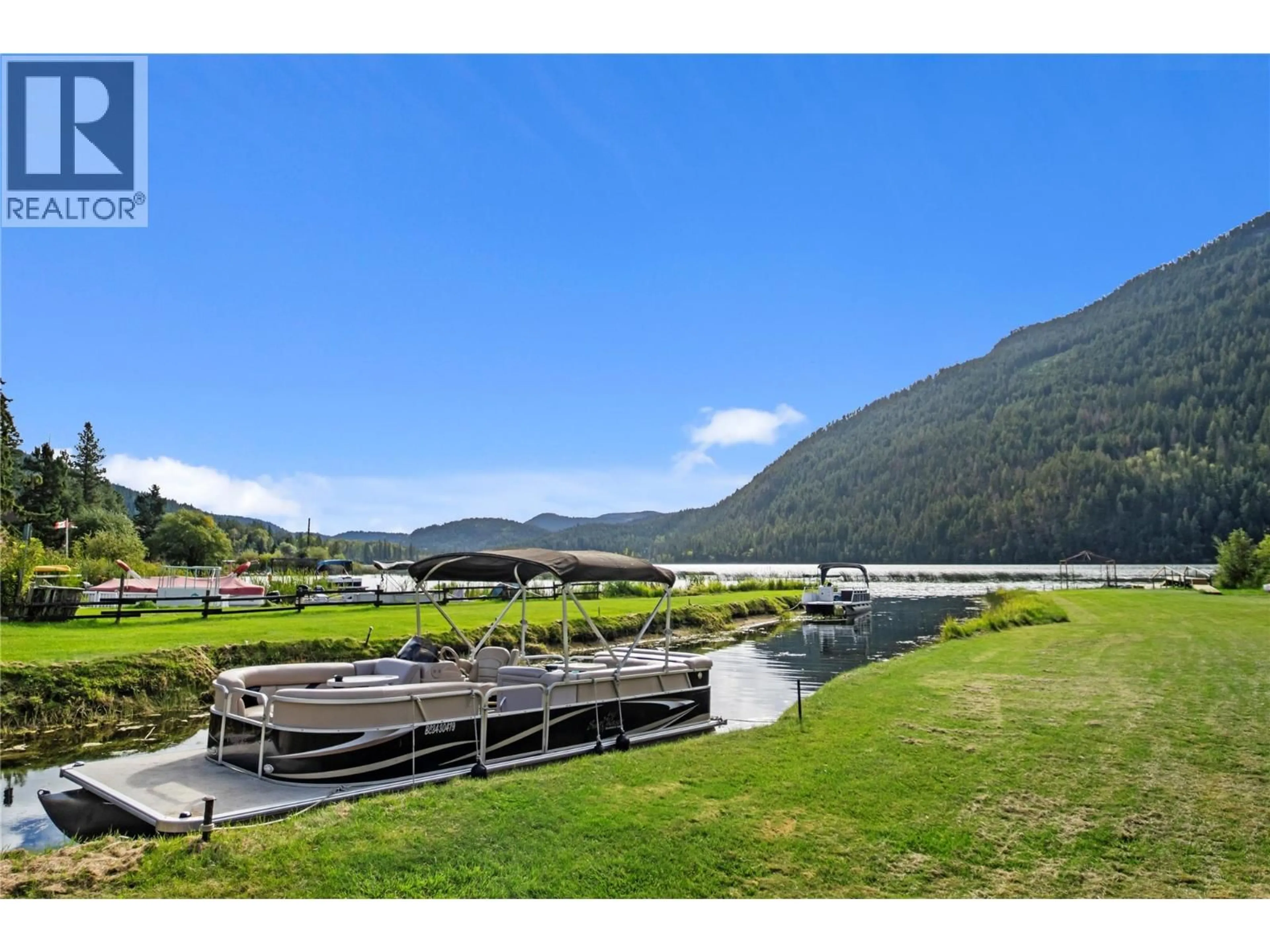 A pic from outside/outdoor area/front of a property/back of a property/a pic from drone, water/lake/river/ocean view for 2348 OJIBWAY ROAD, Kamloops British Columbia V2H1P1