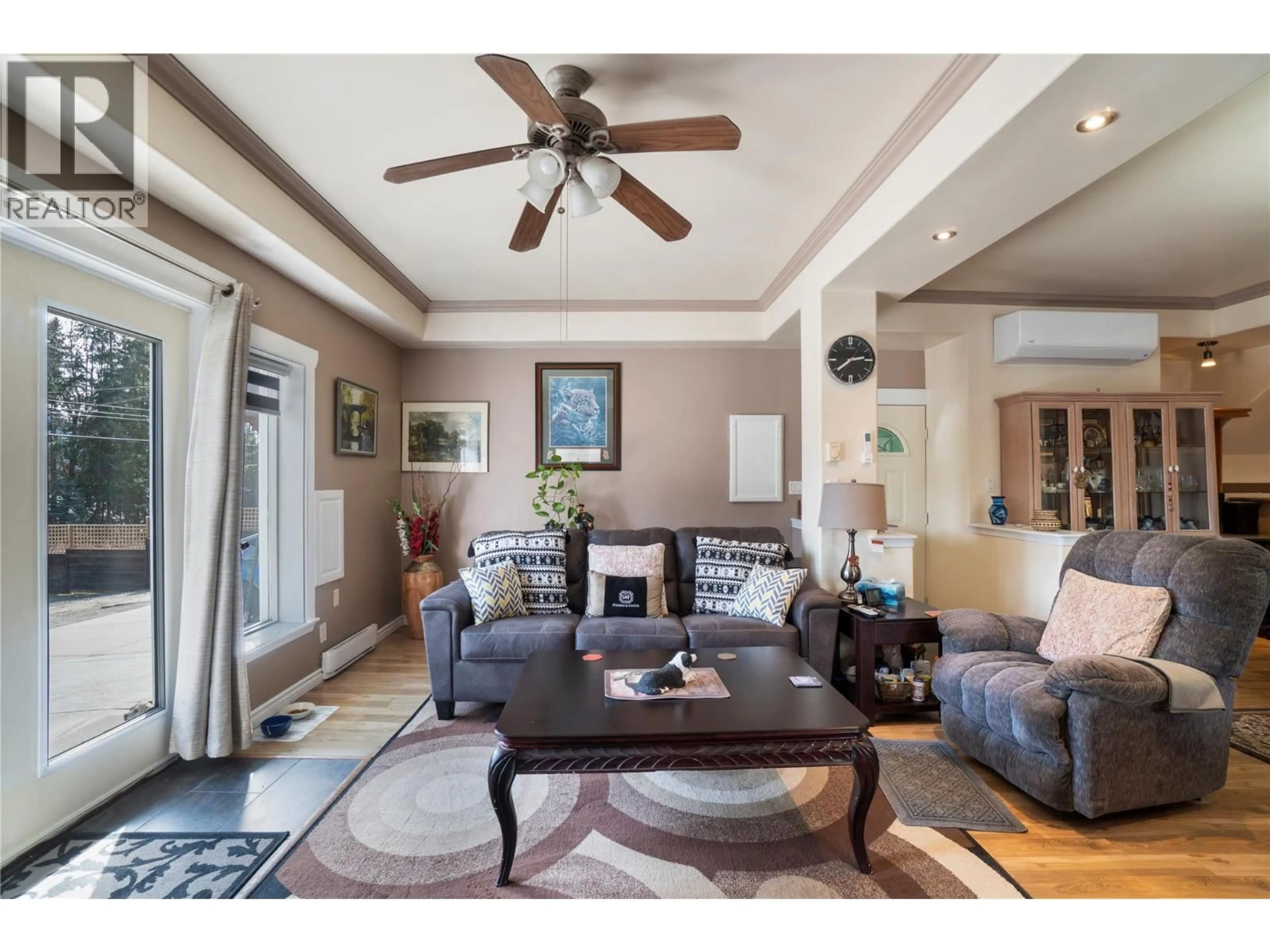 Living room with furniture, unknown for 6327 SQUILAX-ANGLEMONT ROAD, Magna Bay British Columbia V0E1M7