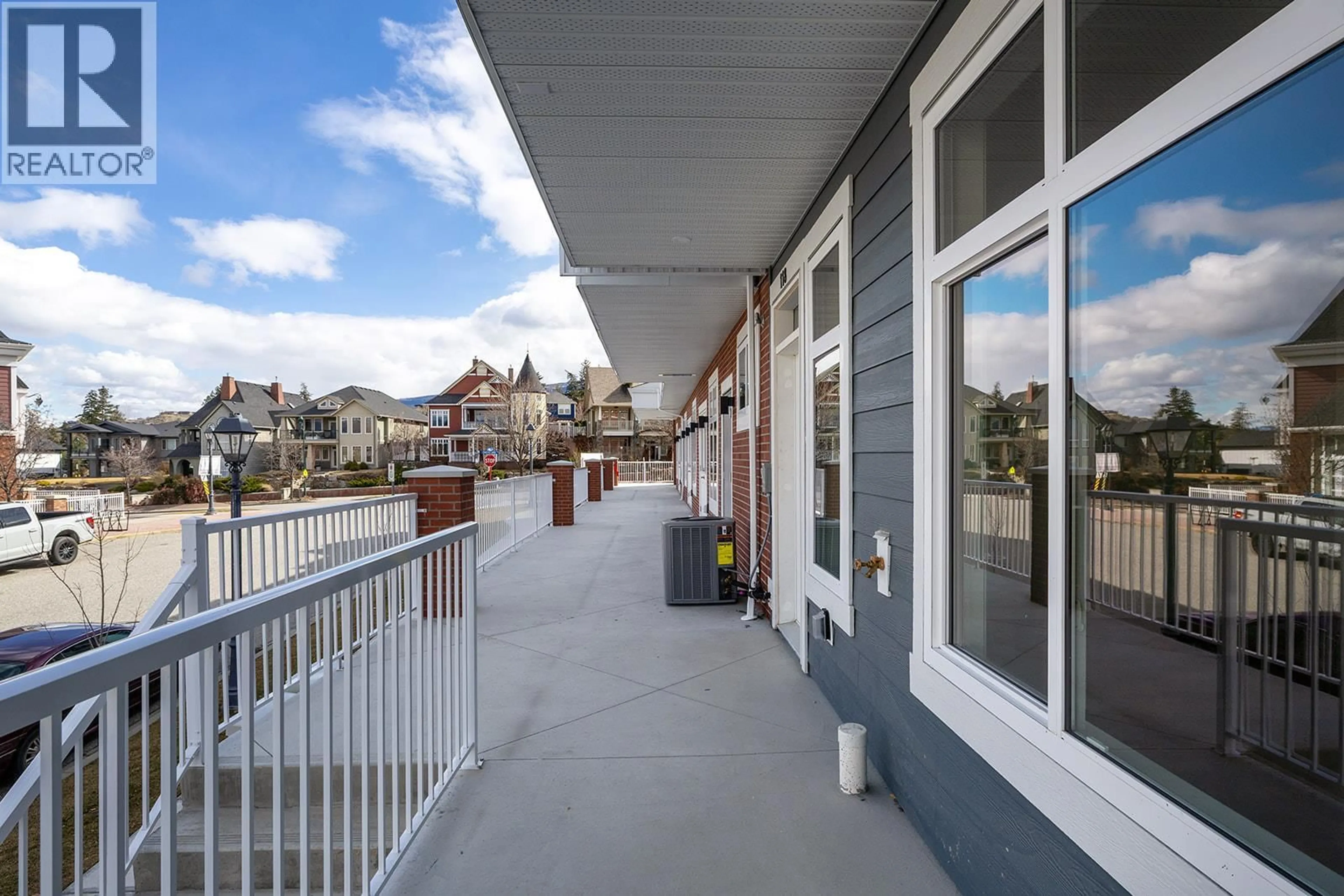 Patio, unknown for 118 - 5300 MAIN STREET, Kelowna British Columbia V1W0C1