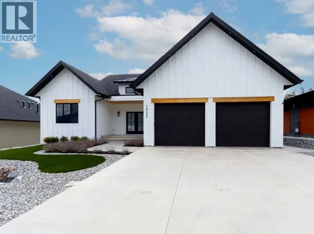 1925 35 STREET NORTHEAST, Salmon Arm 2