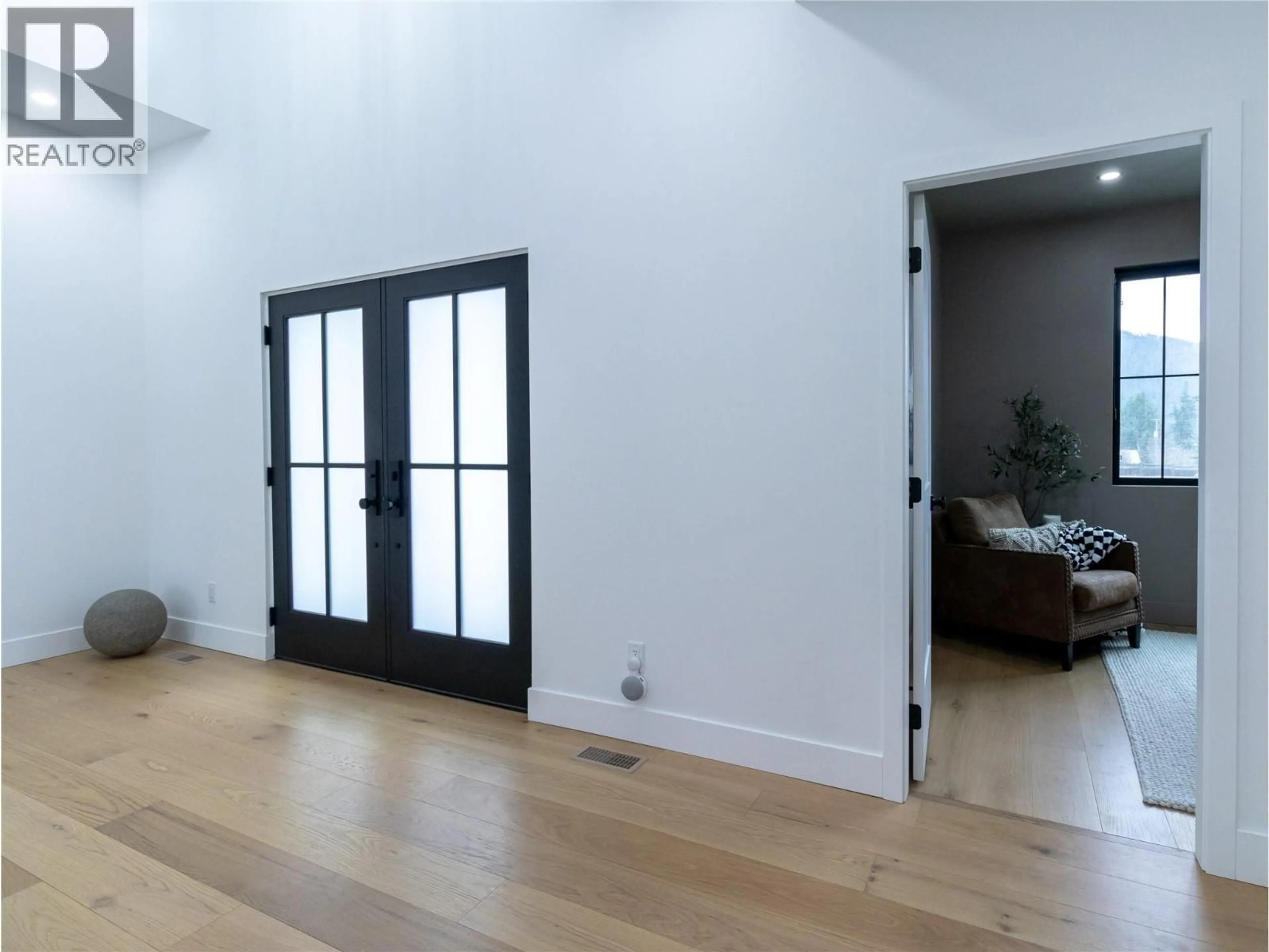 A pic of a room for 1925 35 STREET NORTHEAST, Salmon Arm British Columbia V1E1M9