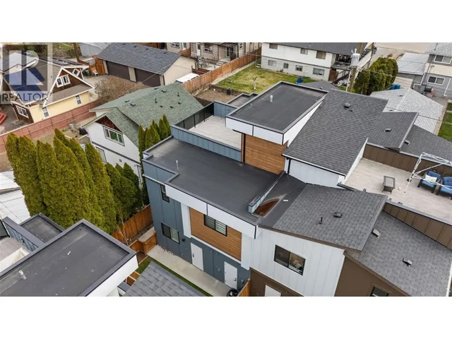 2165 ABERDEEN STREET, Kelowna 4