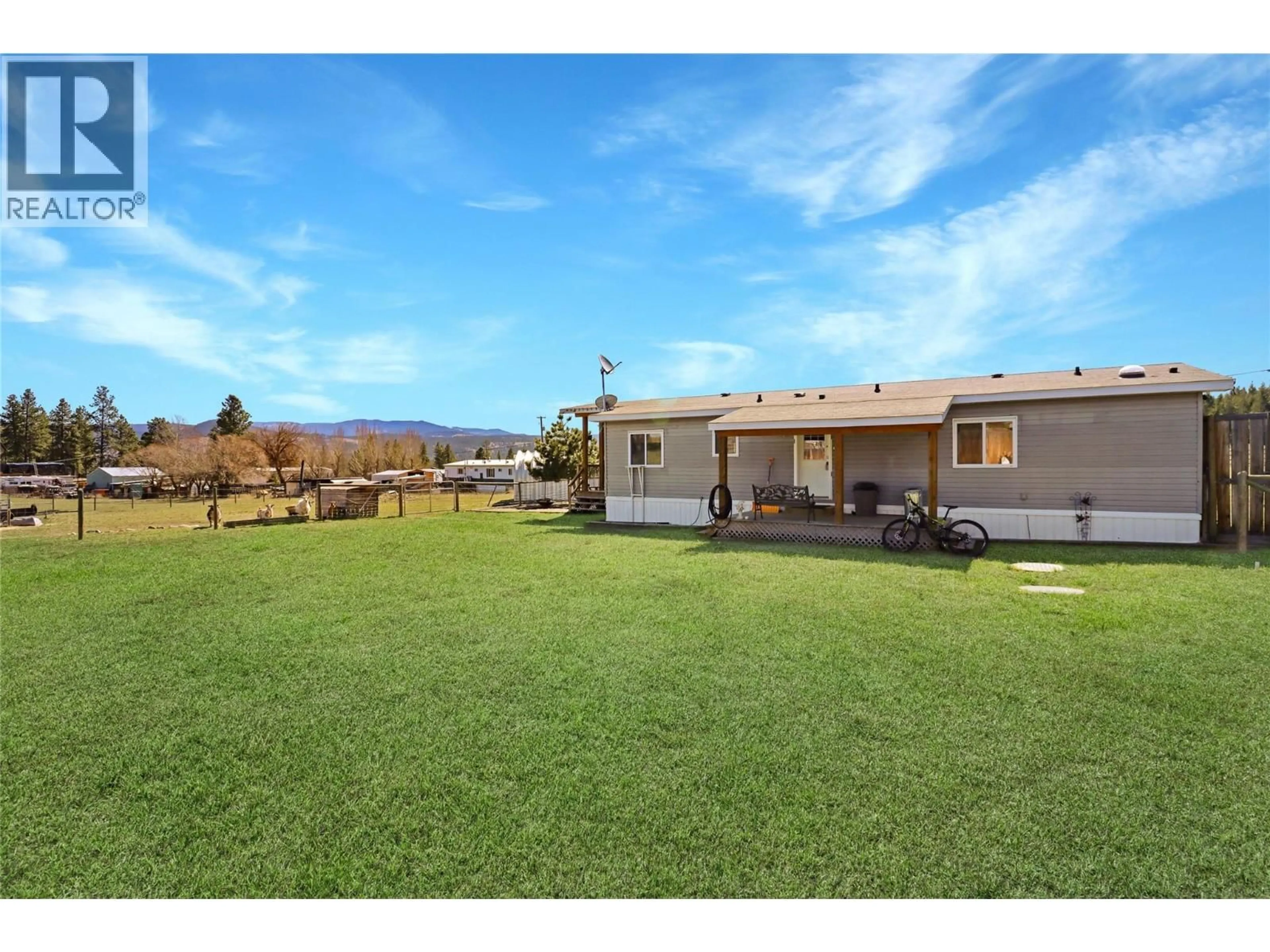 A pic from outside/outdoor area/front of a property/back of a property/a pic from drone, water/lake/river/ocean view for 224 COALMONT ROAD, Princeton British Columbia V0X1W0