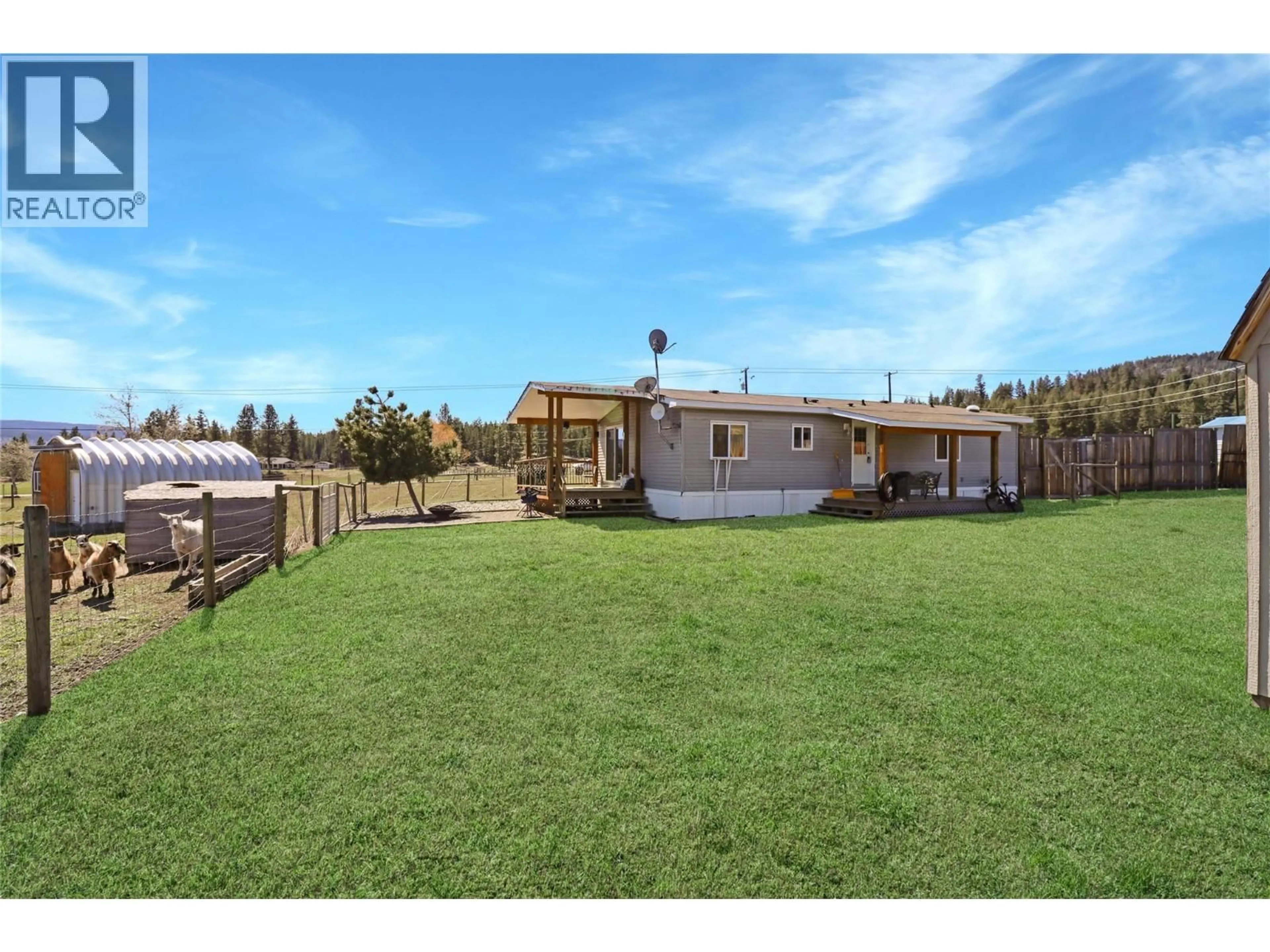 A pic from outside/outdoor area/front of a property/back of a property/a pic from drone, mountain view for 224 COALMONT ROAD, Princeton British Columbia V0X1W0