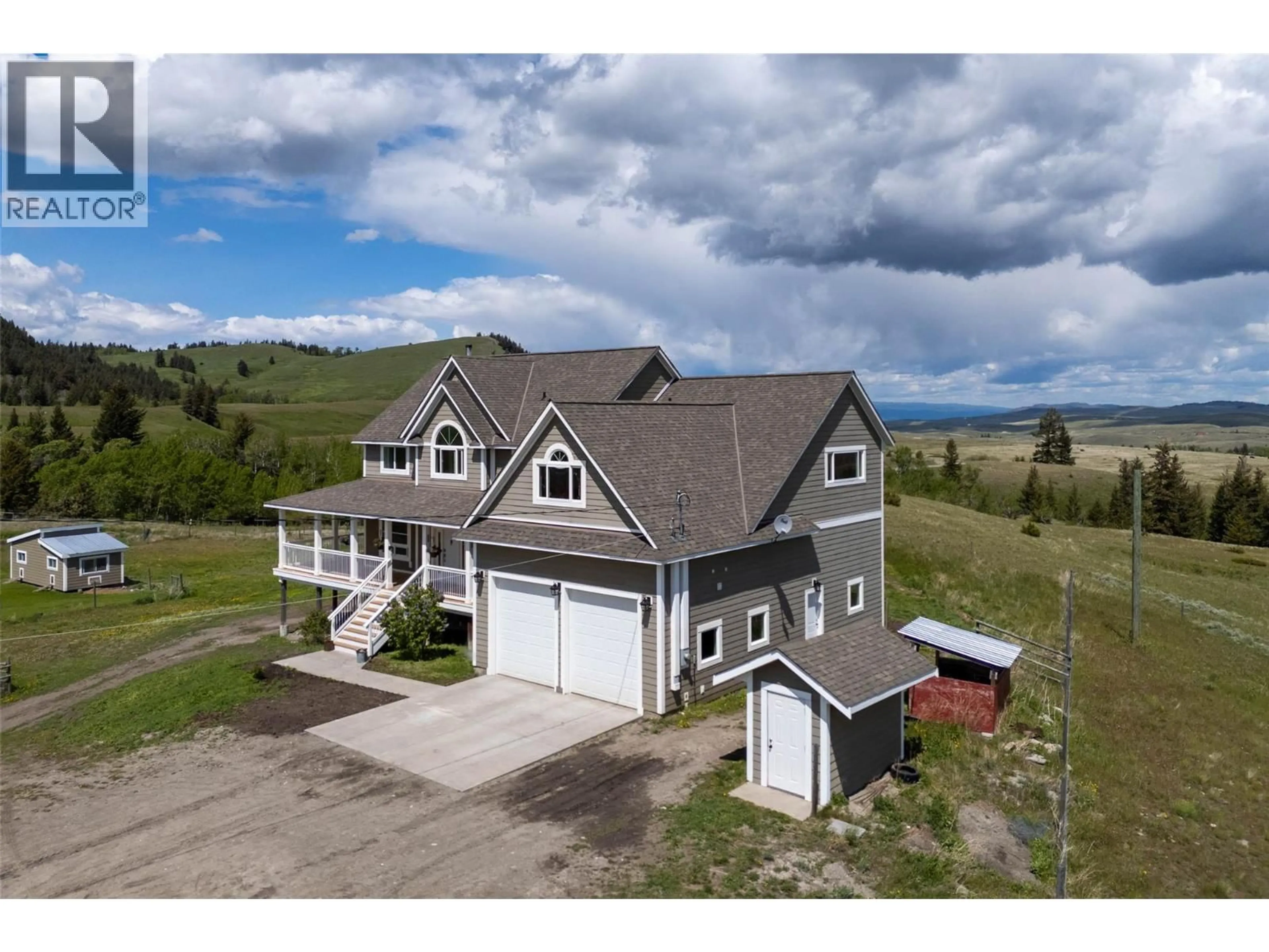 A pic from outside/outdoor area/front of a property/back of a property/a pic from drone, unknown for 4860 JACKSON ROAD, Kamloops British Columbia V2H1T7